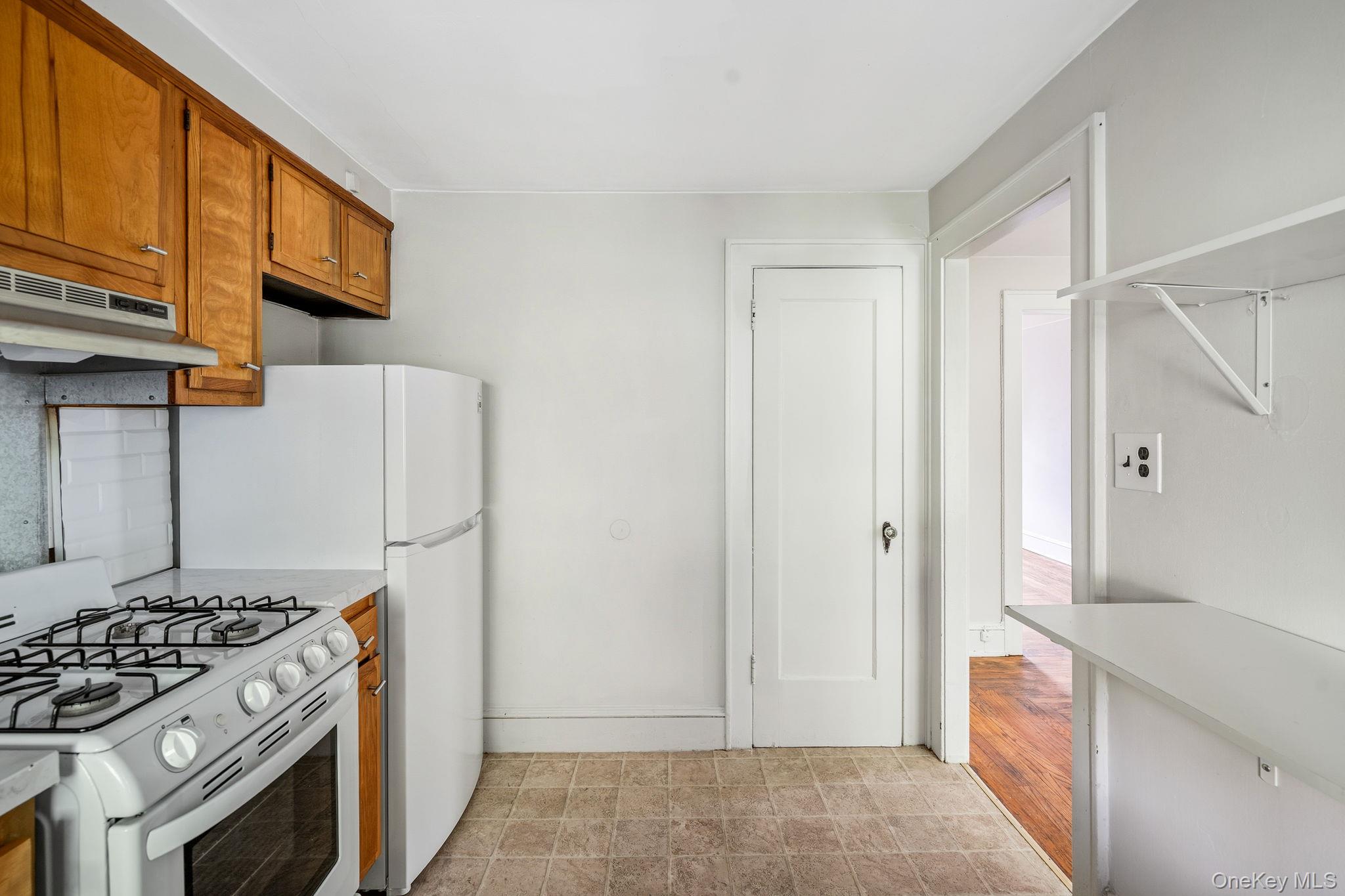 10 Conway Place – For Sale photo 32