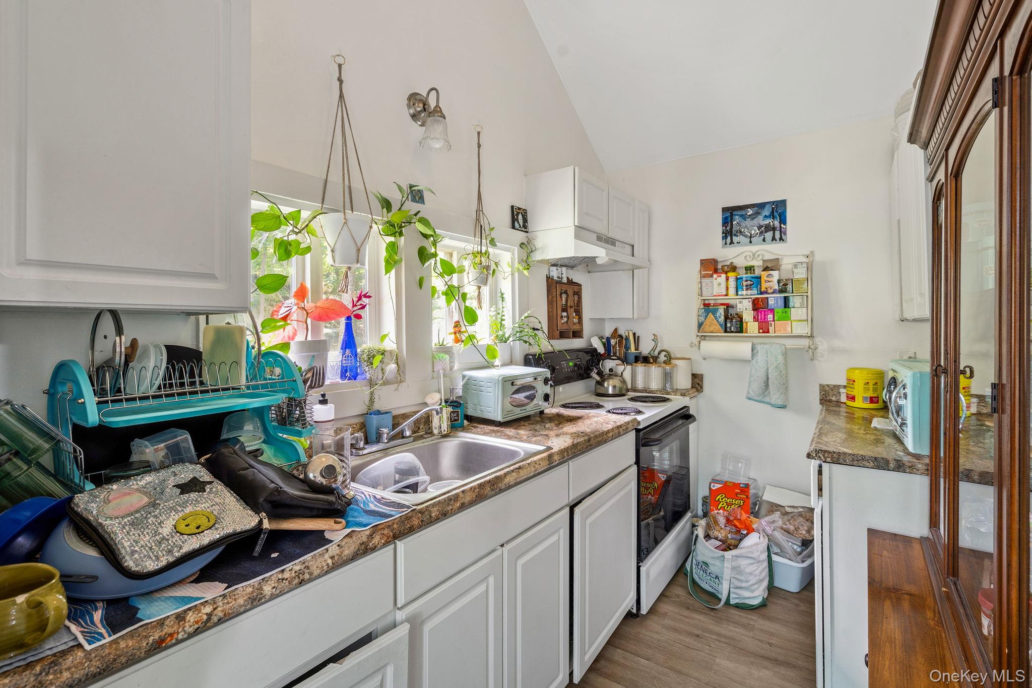 10 Conway Place – For Sale photo 43