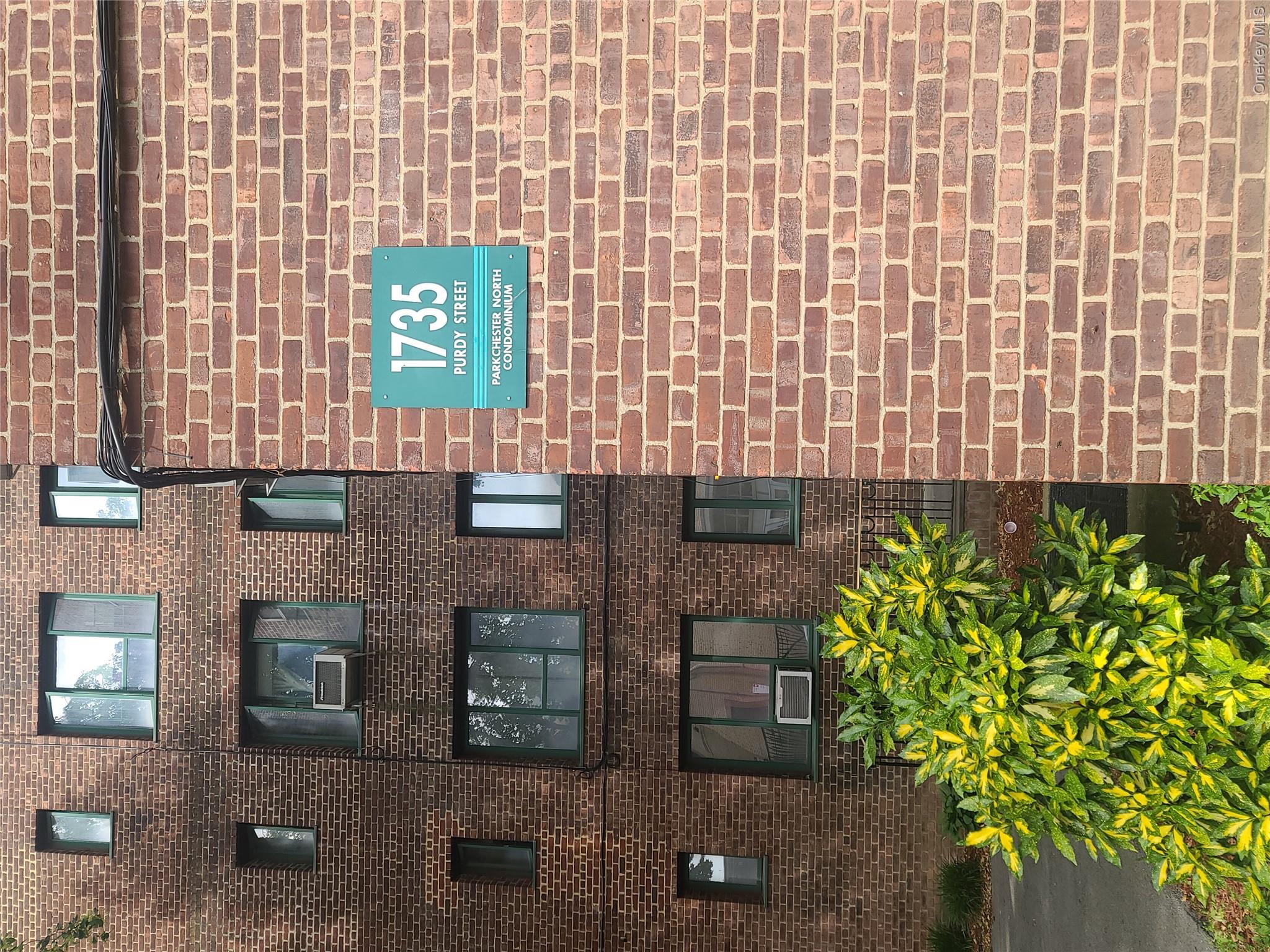 1735 Purdy Street, Unit 5A photo 6