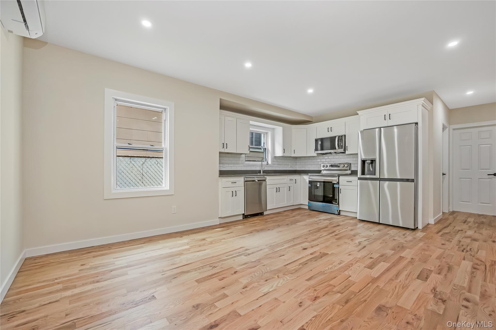 22011 139th Avenue, Unit 2 photo 3