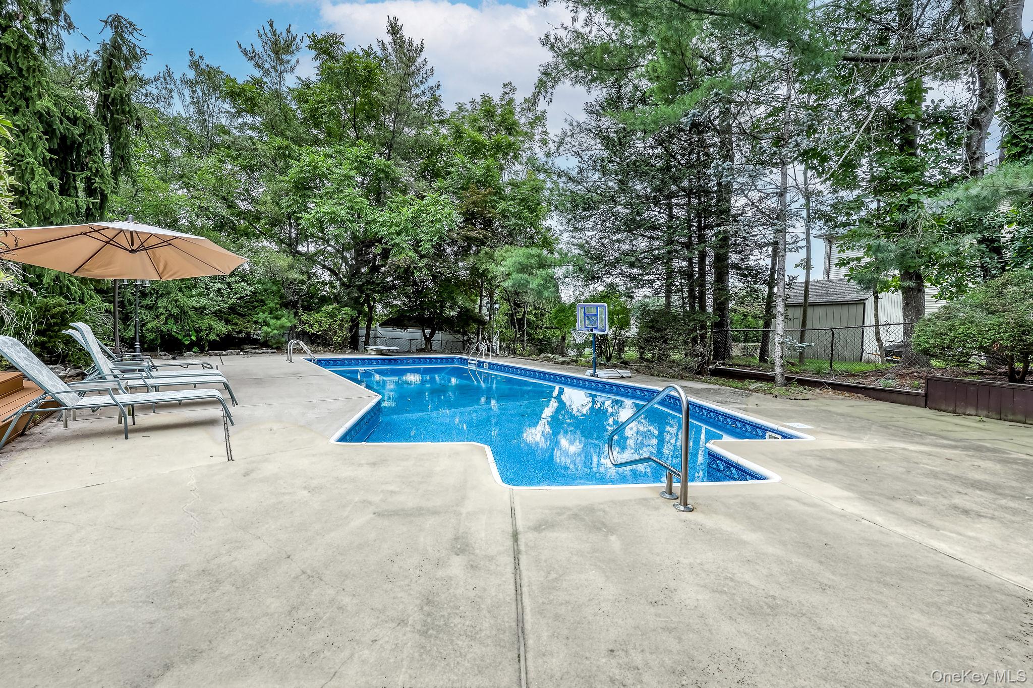 17 Snowdrop Drive – For Sale photo 28