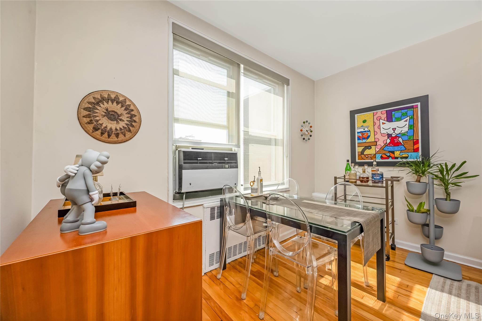 88-02 35th Avenue, Unit 6M photo 2