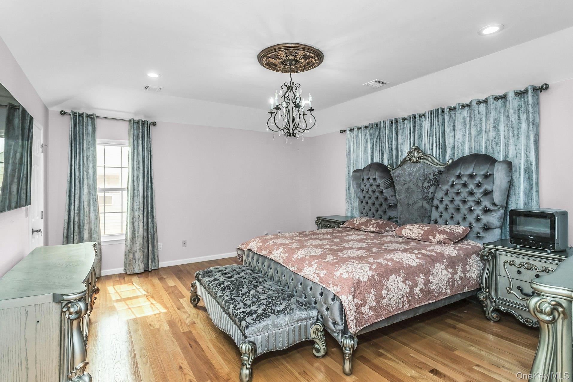 2800 Janet Avenue – For Sale photo 11