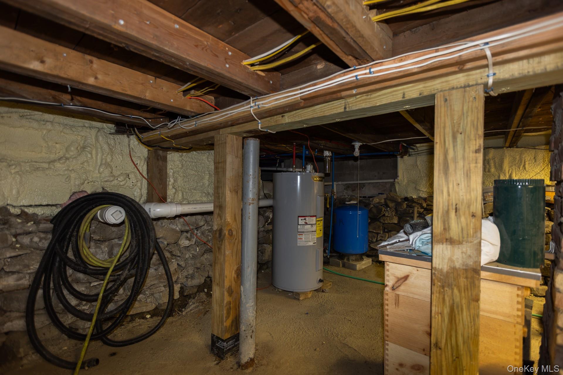 90 State Line Road – For Sale photo 31