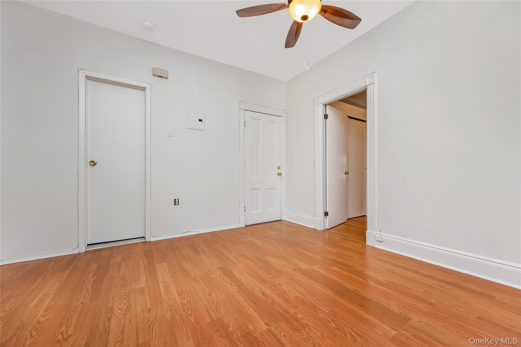 22-12/14 126th Street – For Sale photo 27