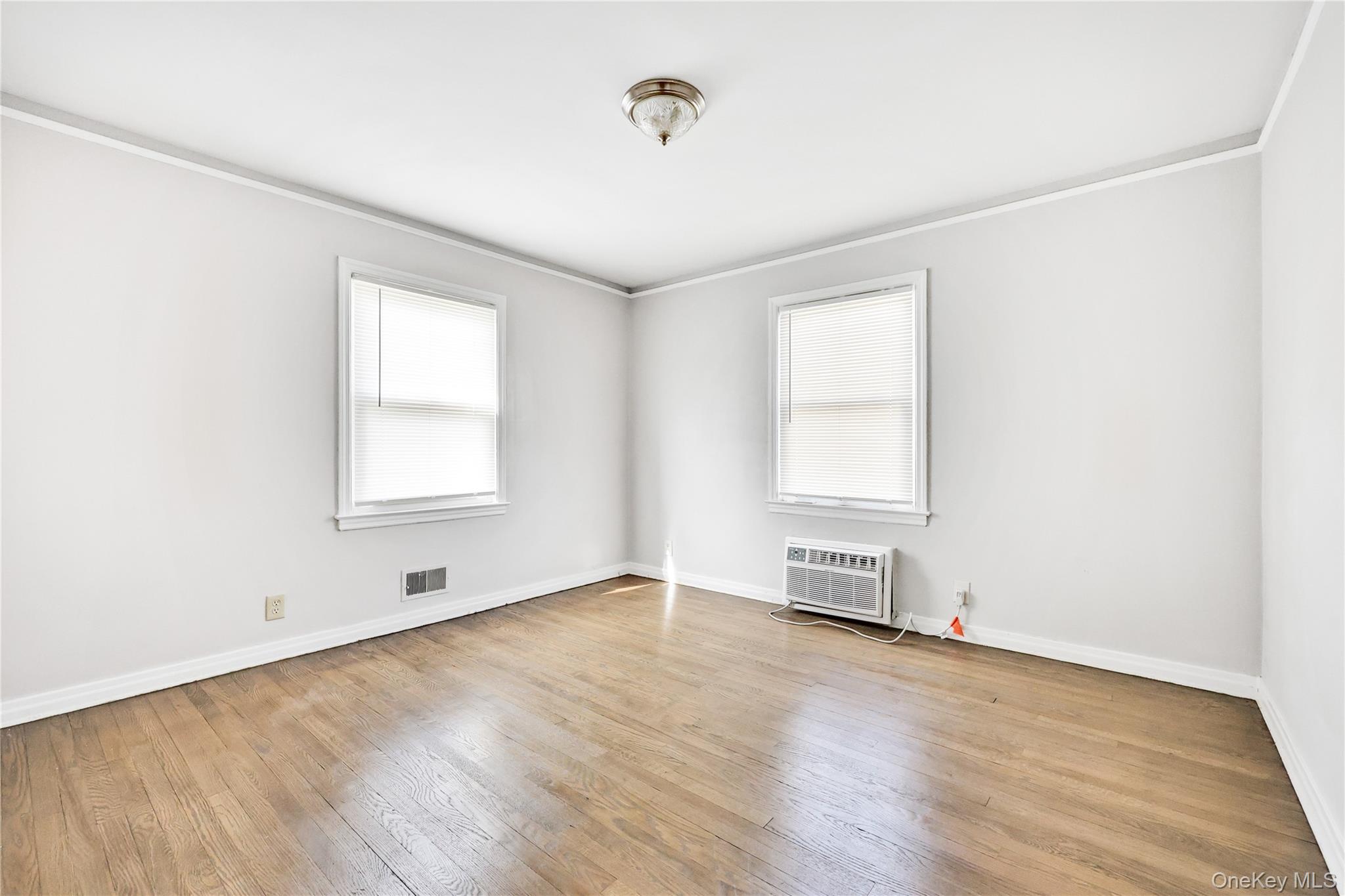 5 Hawthorne Lane – For Rent photo 20