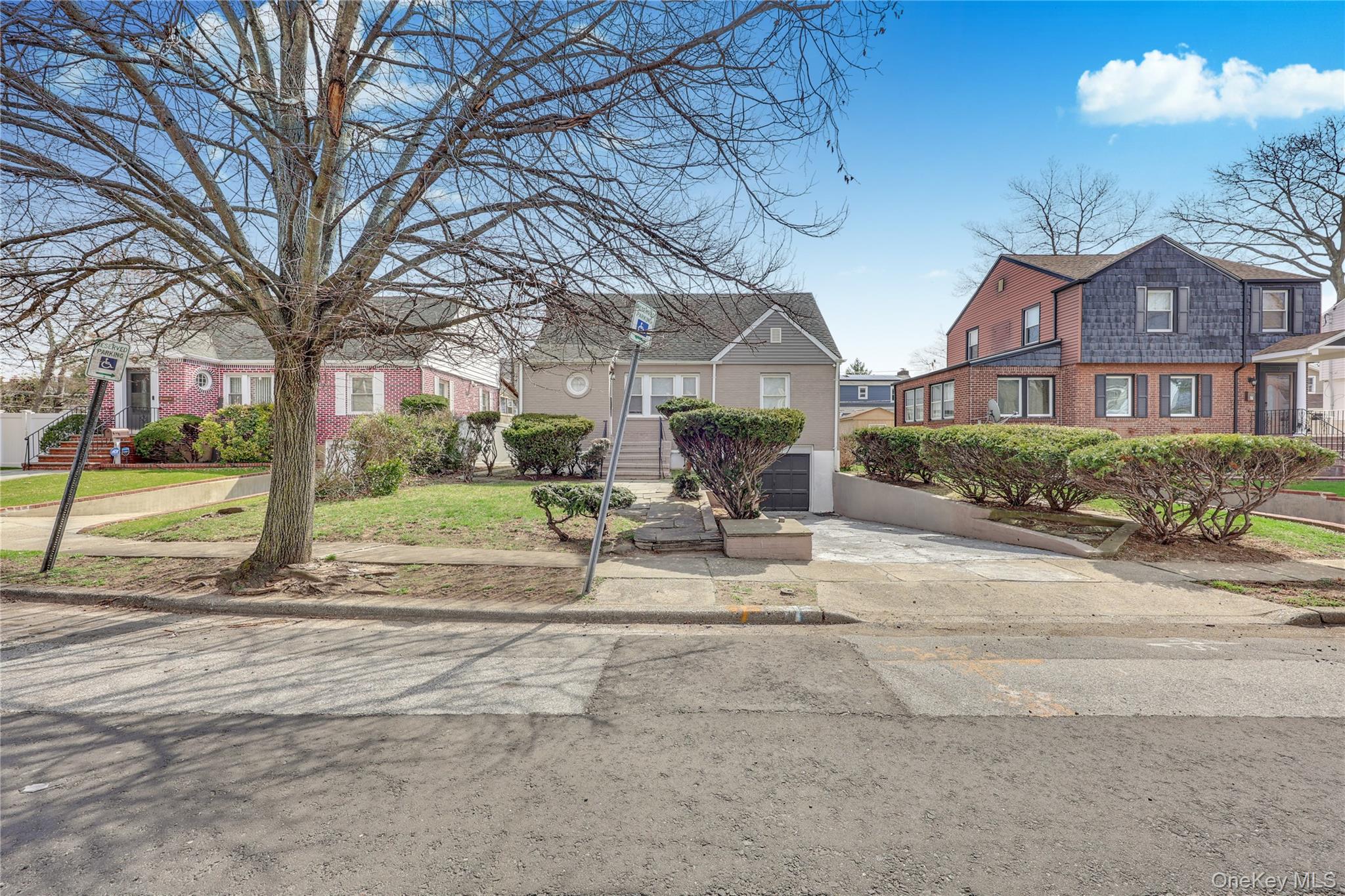 5 Hawthorne Lane – For Rent photo 5