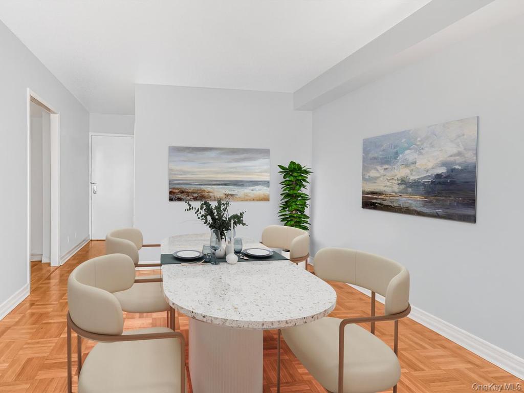 2 Fordham Hill Oval, Unit 5B photo 5