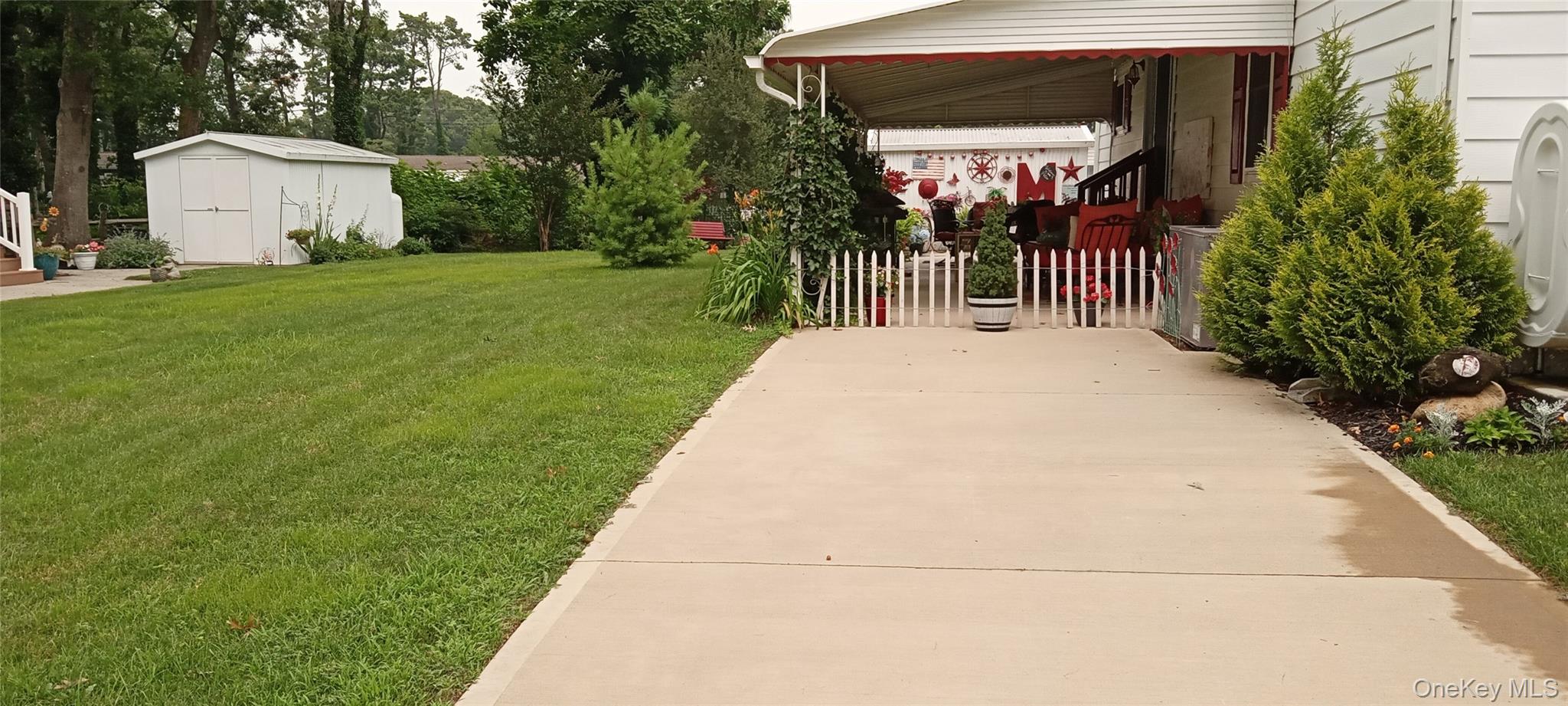 1661 Old Country Rd, Unit 471 photo 5