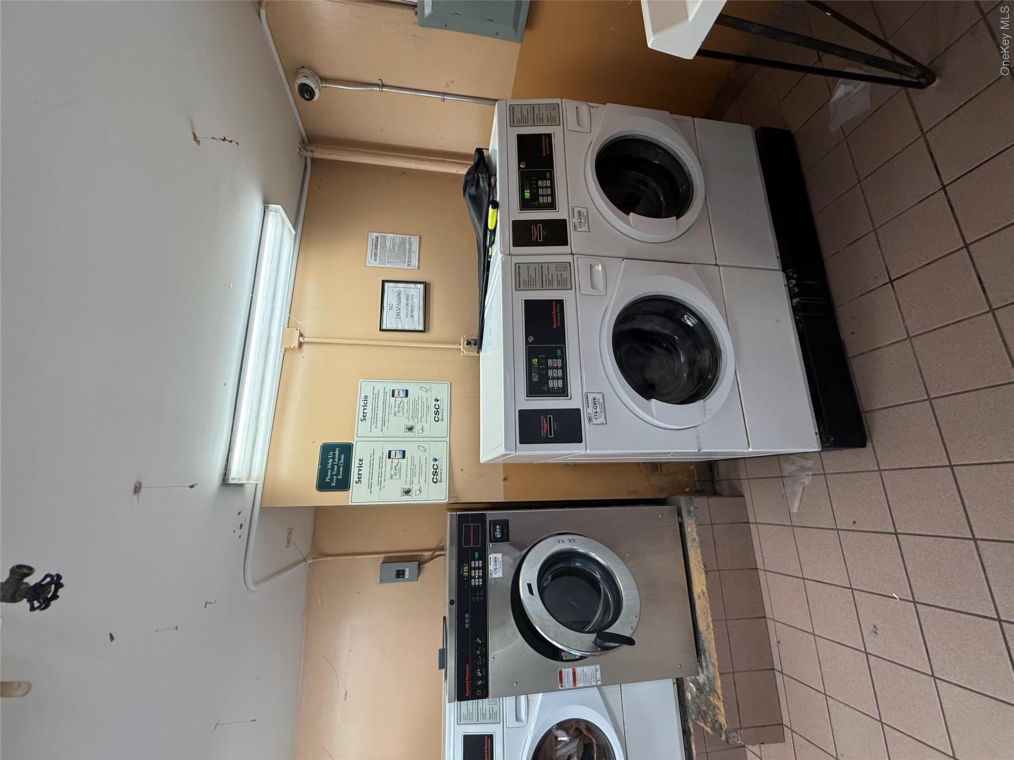 2167 33rd Street, Unit 3H photo 5