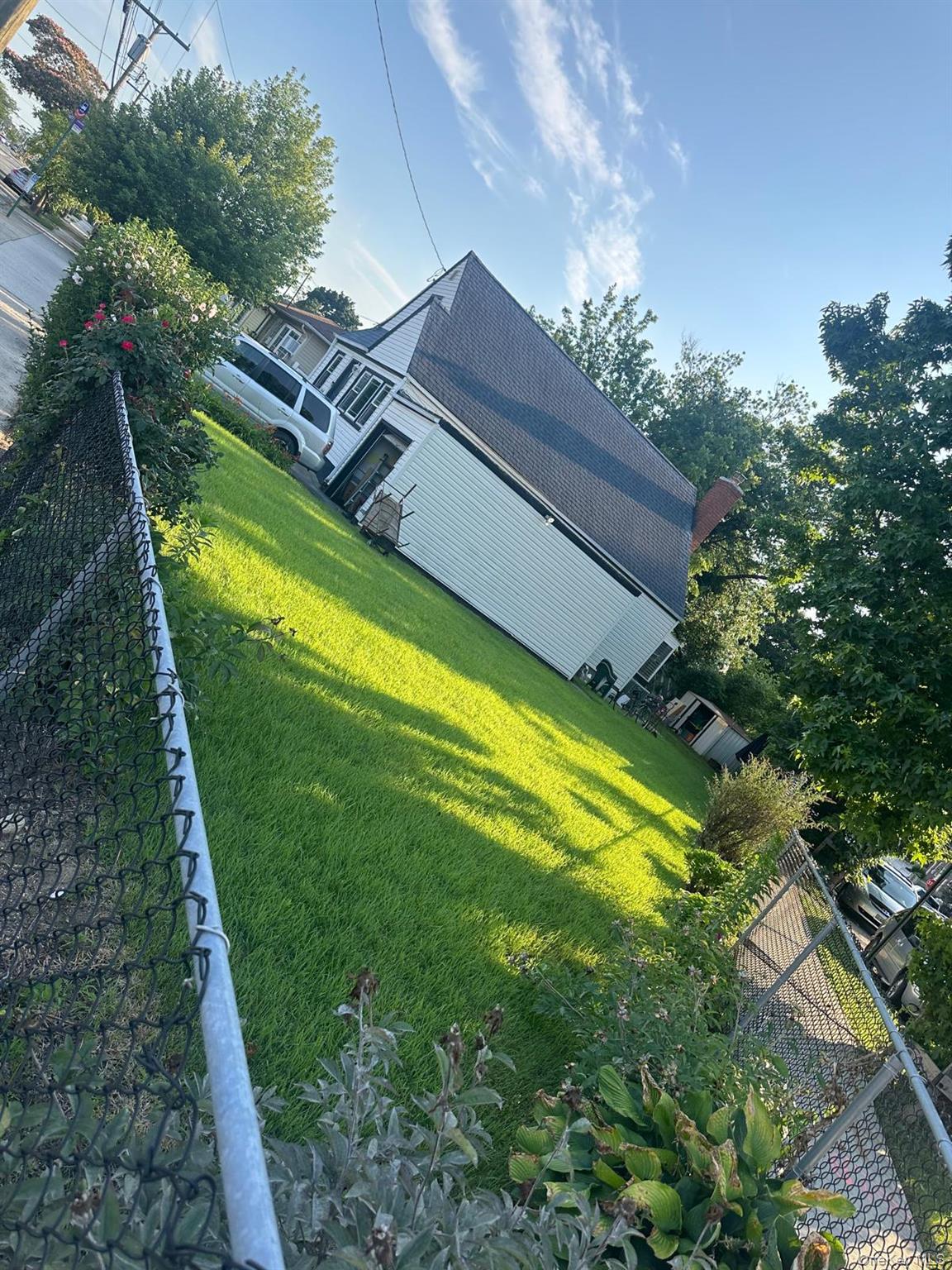 11516 Springfield Boulevard, Unit 1 photo 3