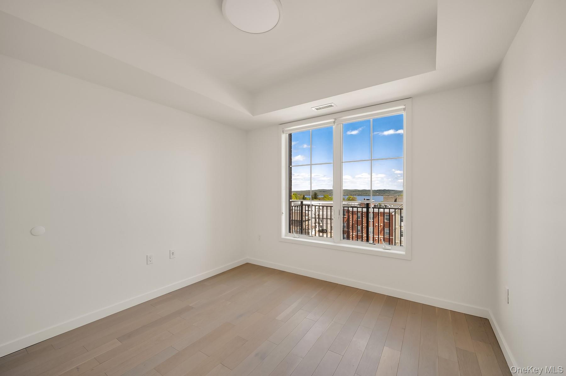 7 S Highland Avenue, Unit M03 photo 7