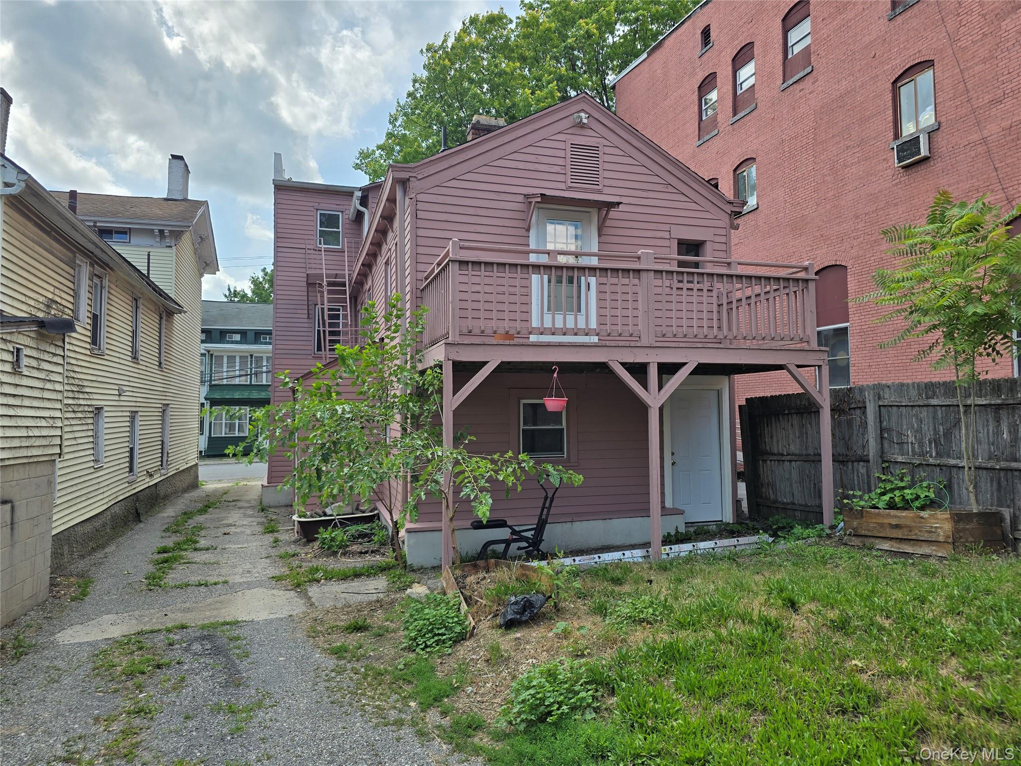 17 N Clover Street – For Sale photo 45