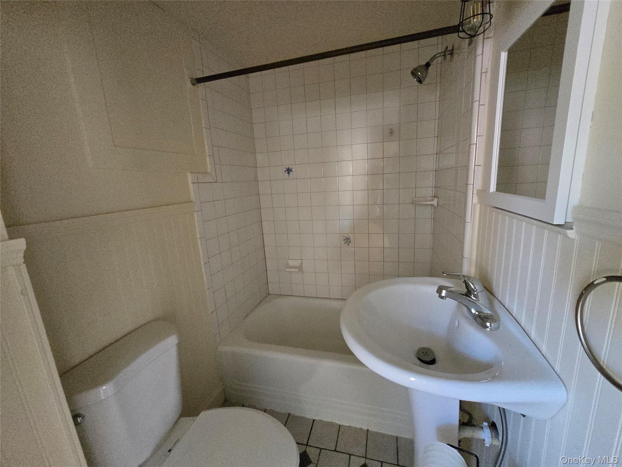 17 N Clover Street – For Sale photo 15