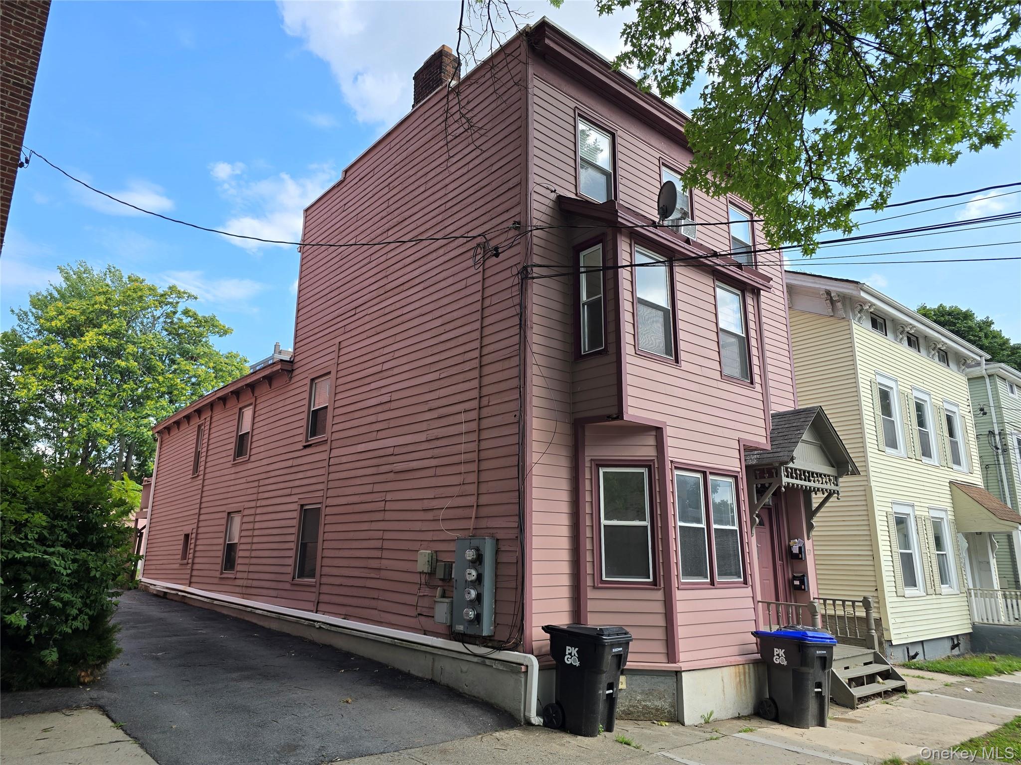 17 N Clover Street – For Sale photo 5