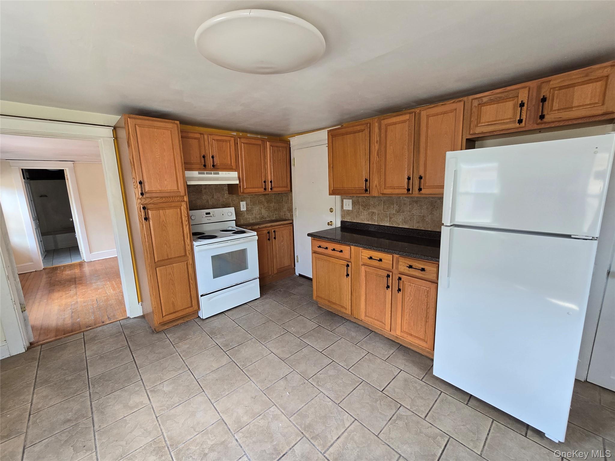 17 N Clover Street – For Sale photo 29