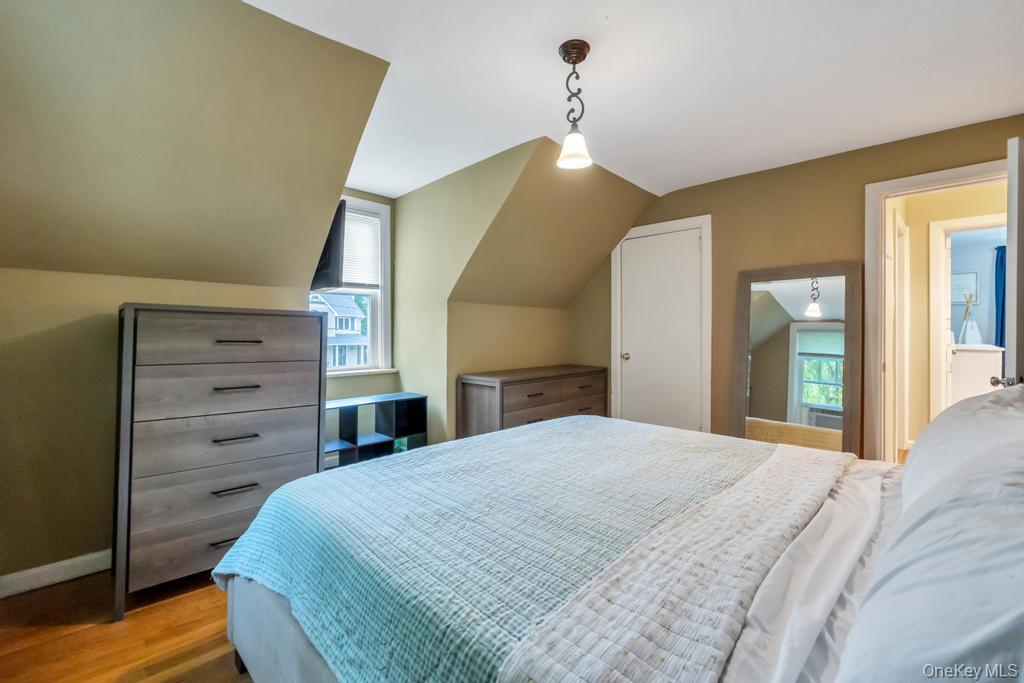 214 1st Street – For Sale photo 22