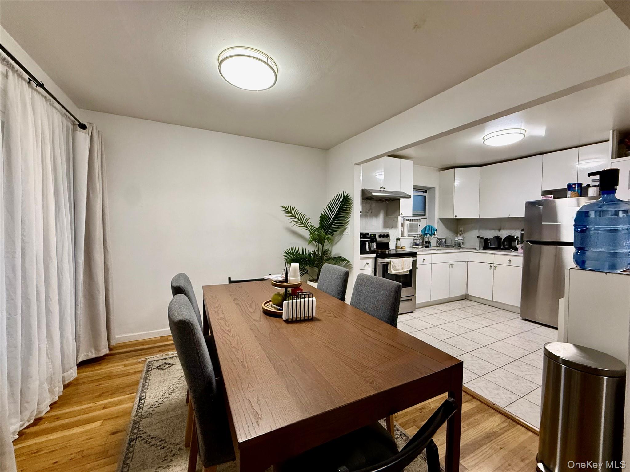 1846 College Point Boulevard – For Sale photo 4