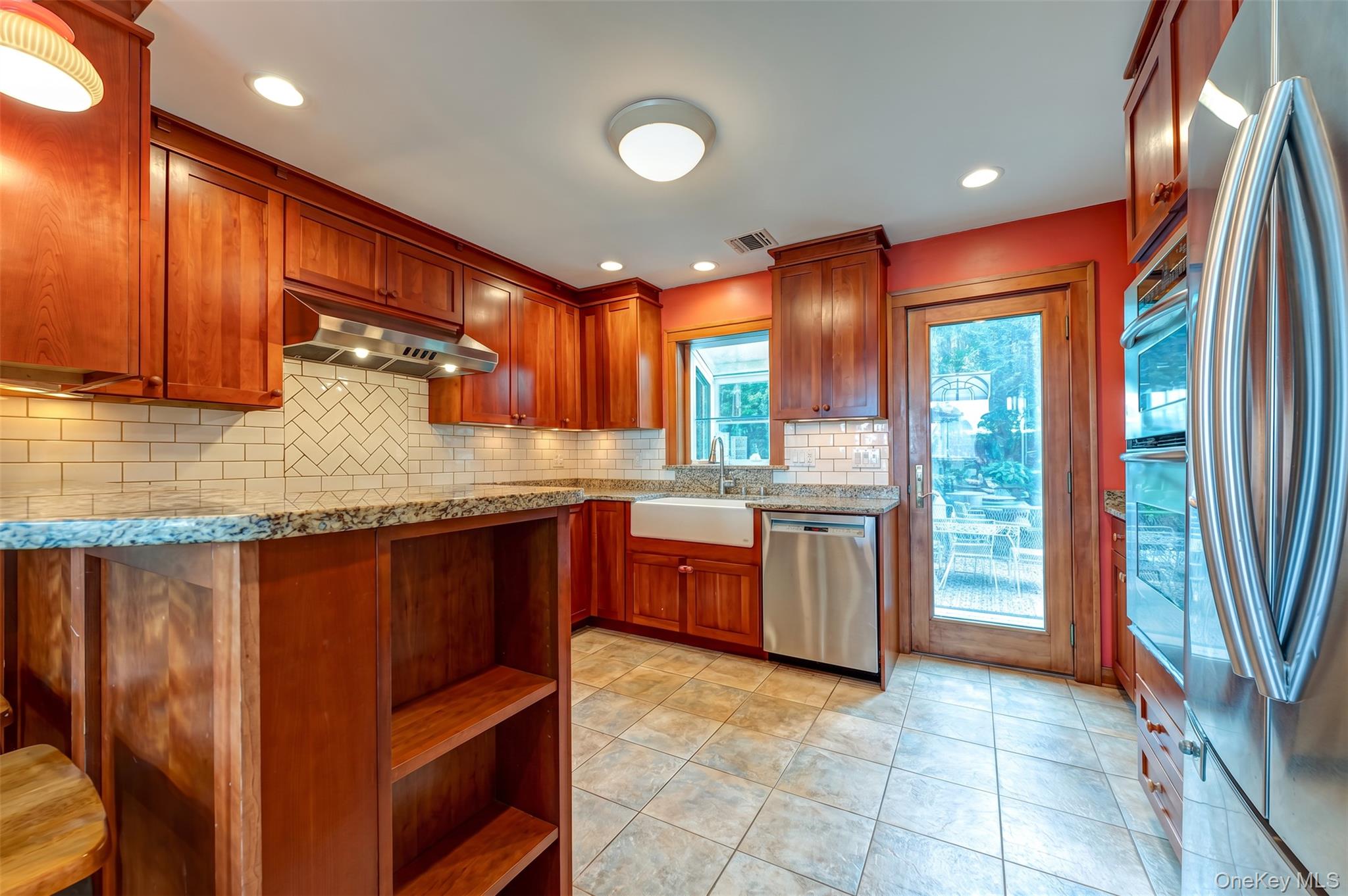 5 Harborview Lane – For Sale photo 16
