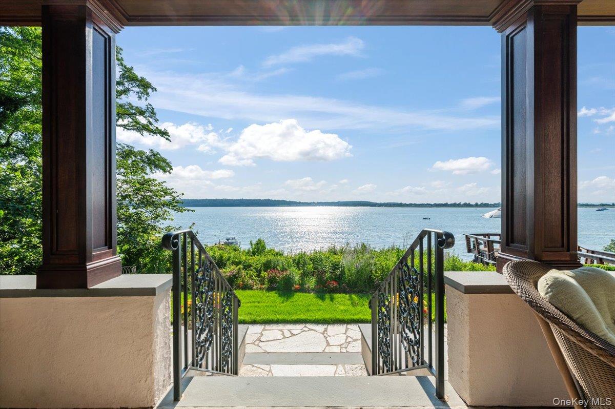 353 Centre Island Road – For Sale