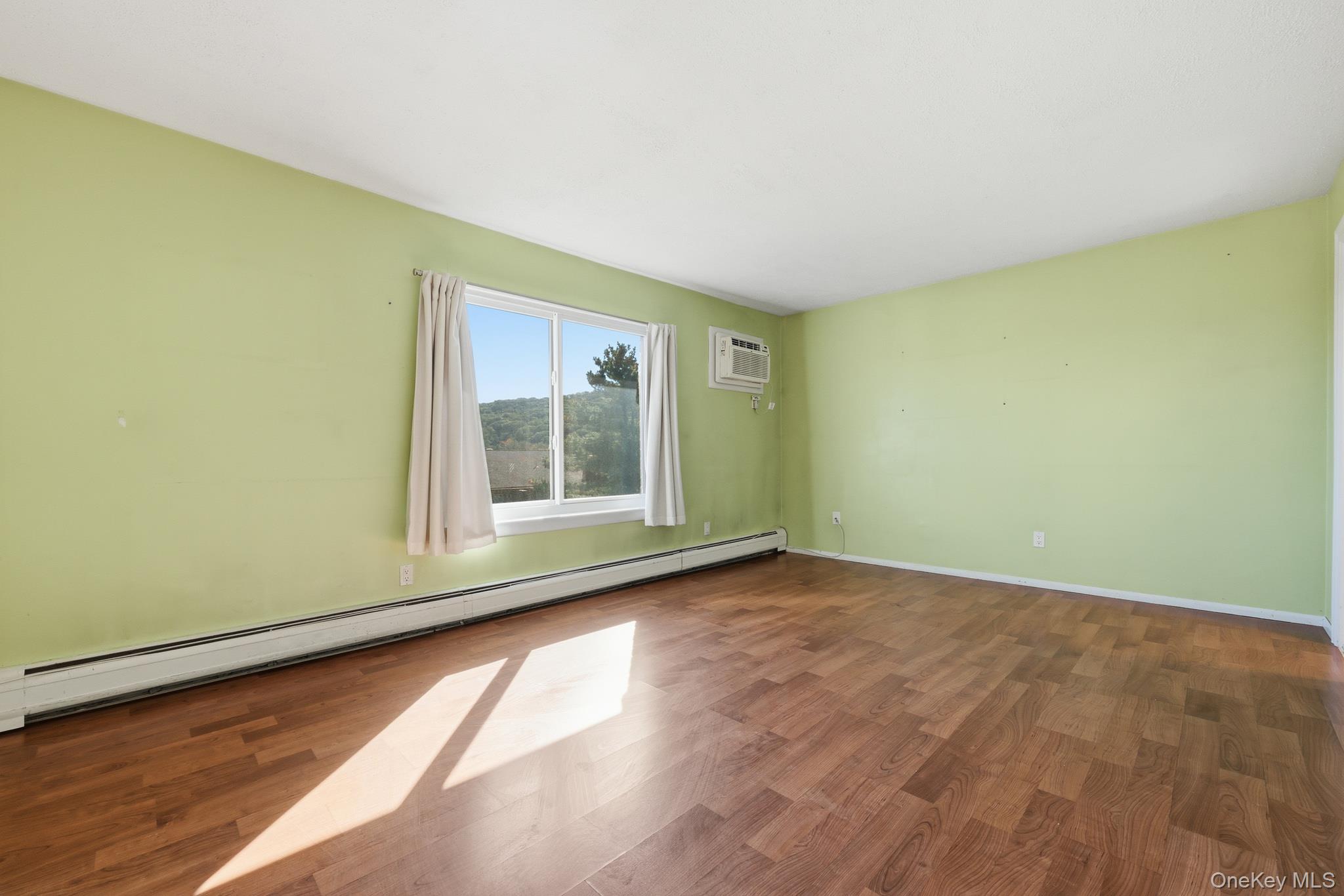 239 Country Club Lane – For Sale photo 20
