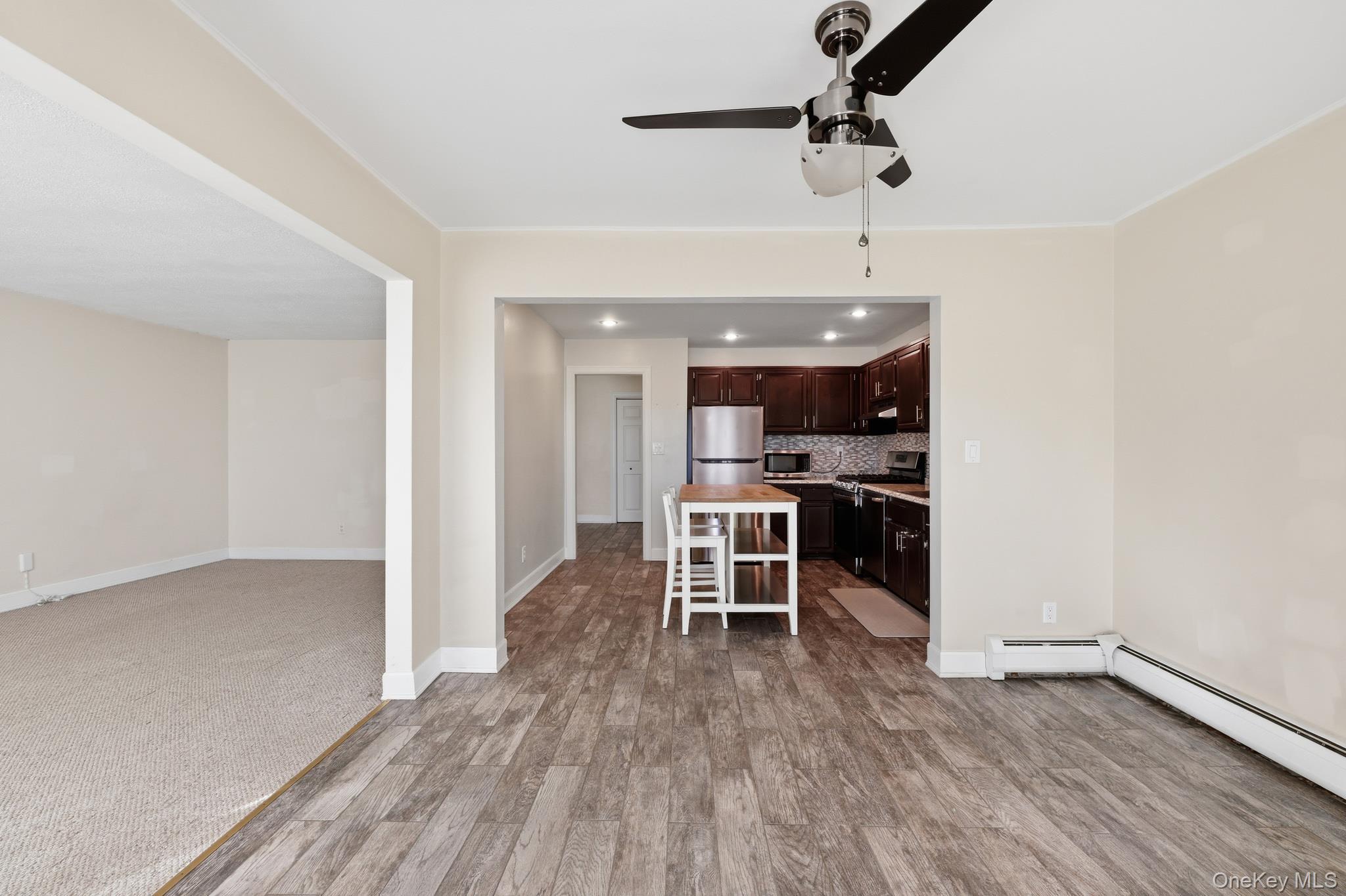 239 Country Club Lane – For Sale photo 11