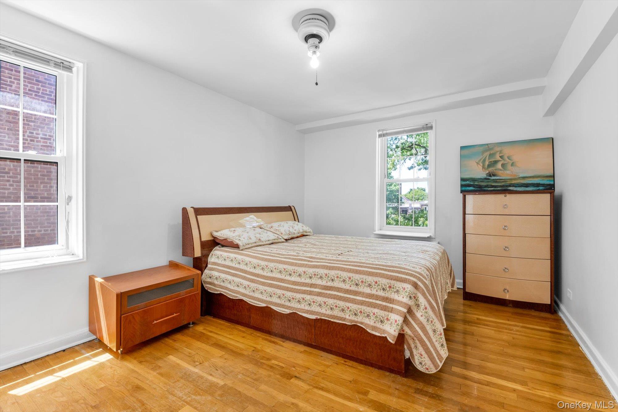 140-18 Burden Crescent, Unit 305 photo 8