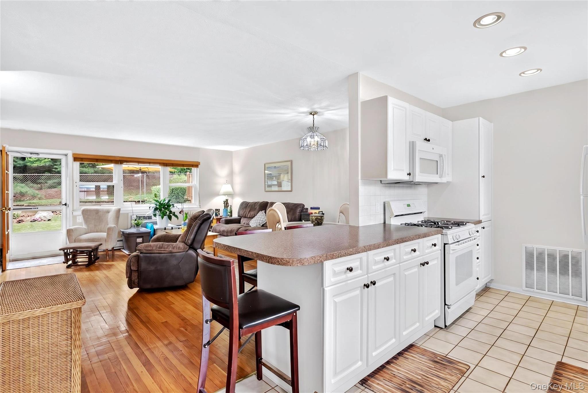 671 Pelham Road, Unit D9 photo 6