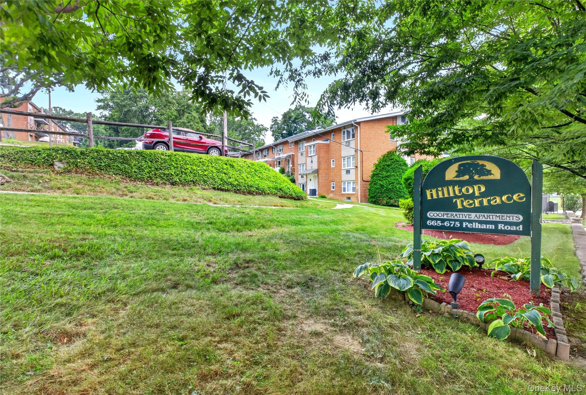 671 Pelham Road, Unit D9 photo 3