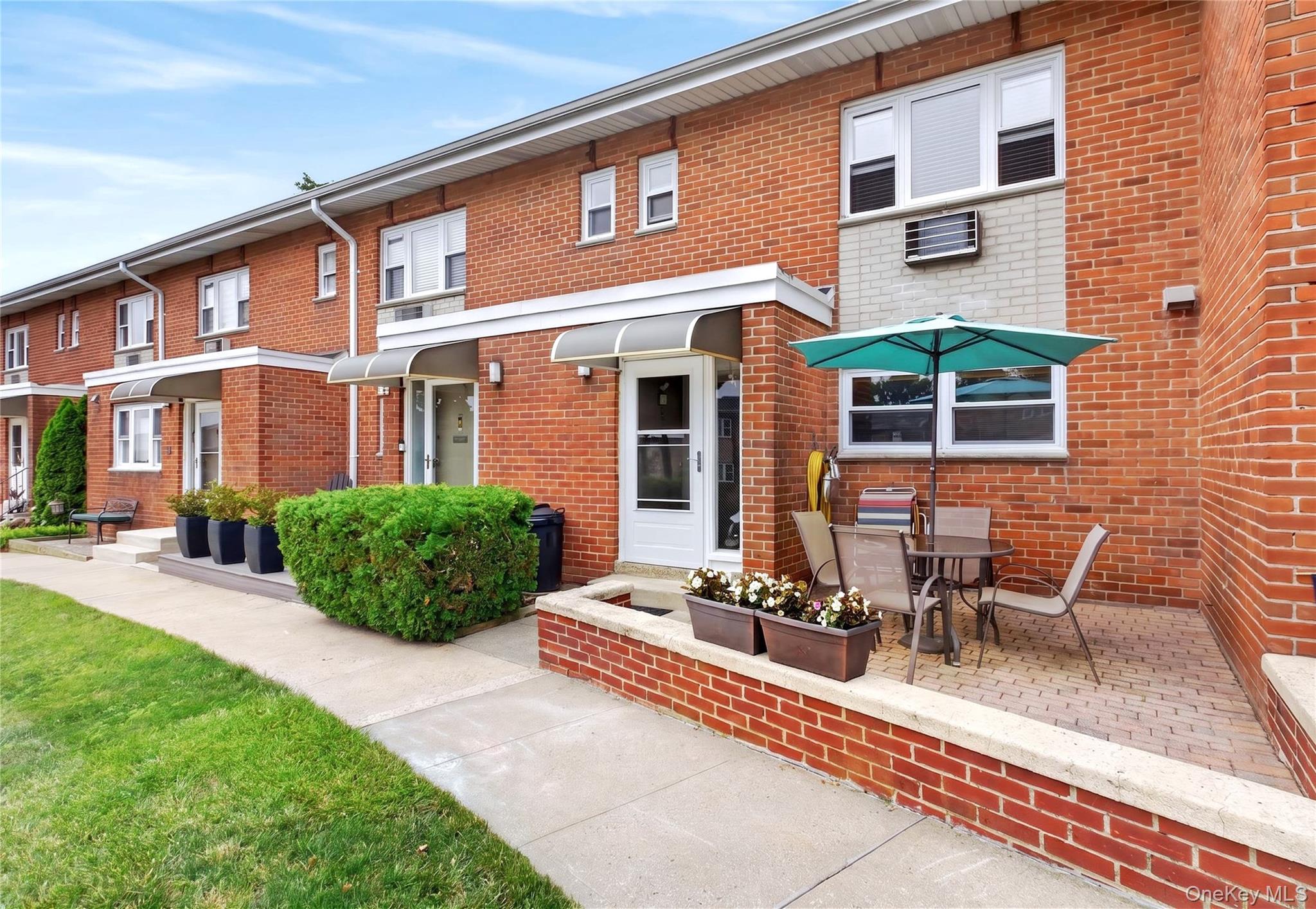 671 Pelham Road, Unit D9 photo 4