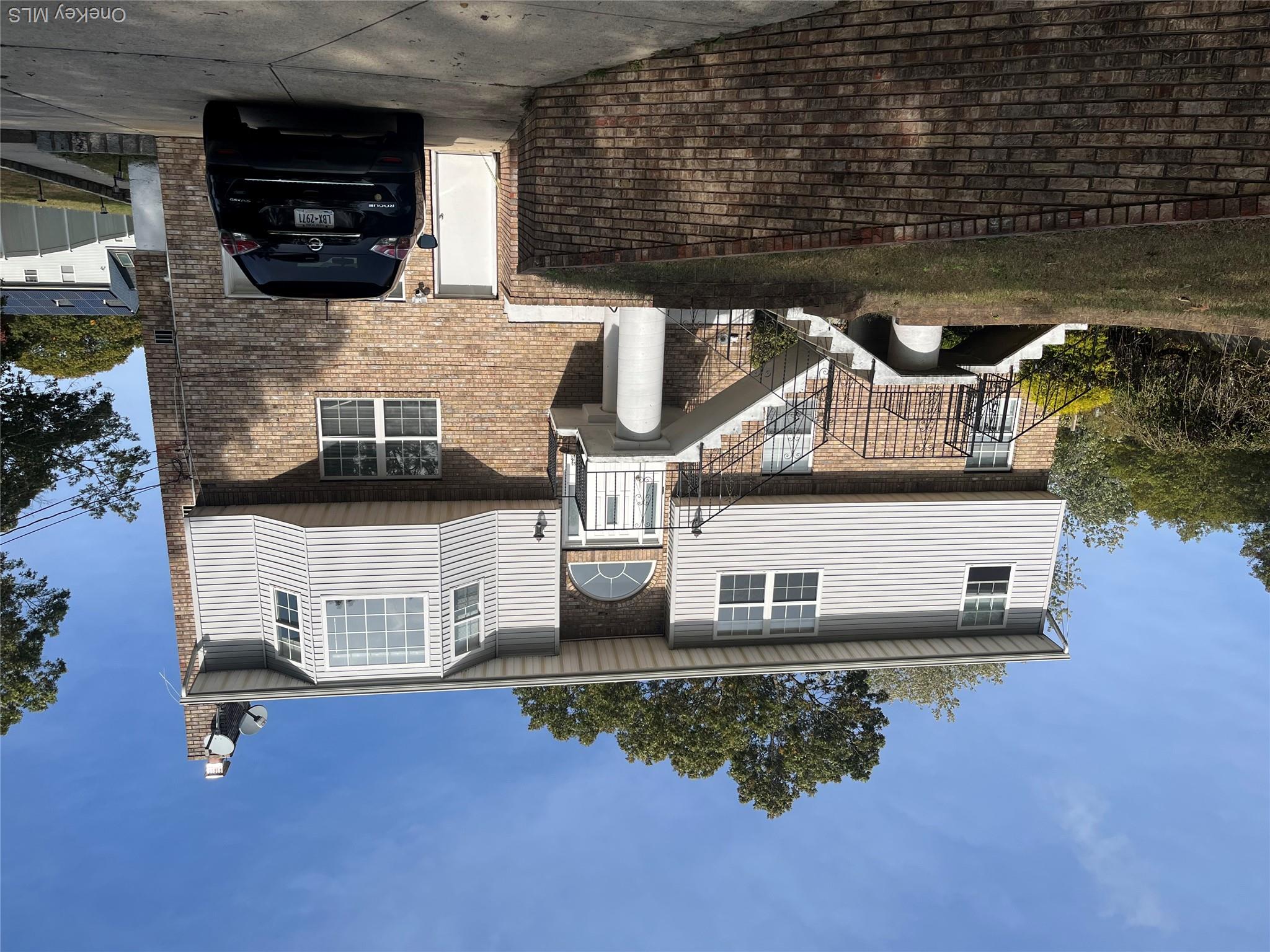 39 Elder Avenue – For Sale