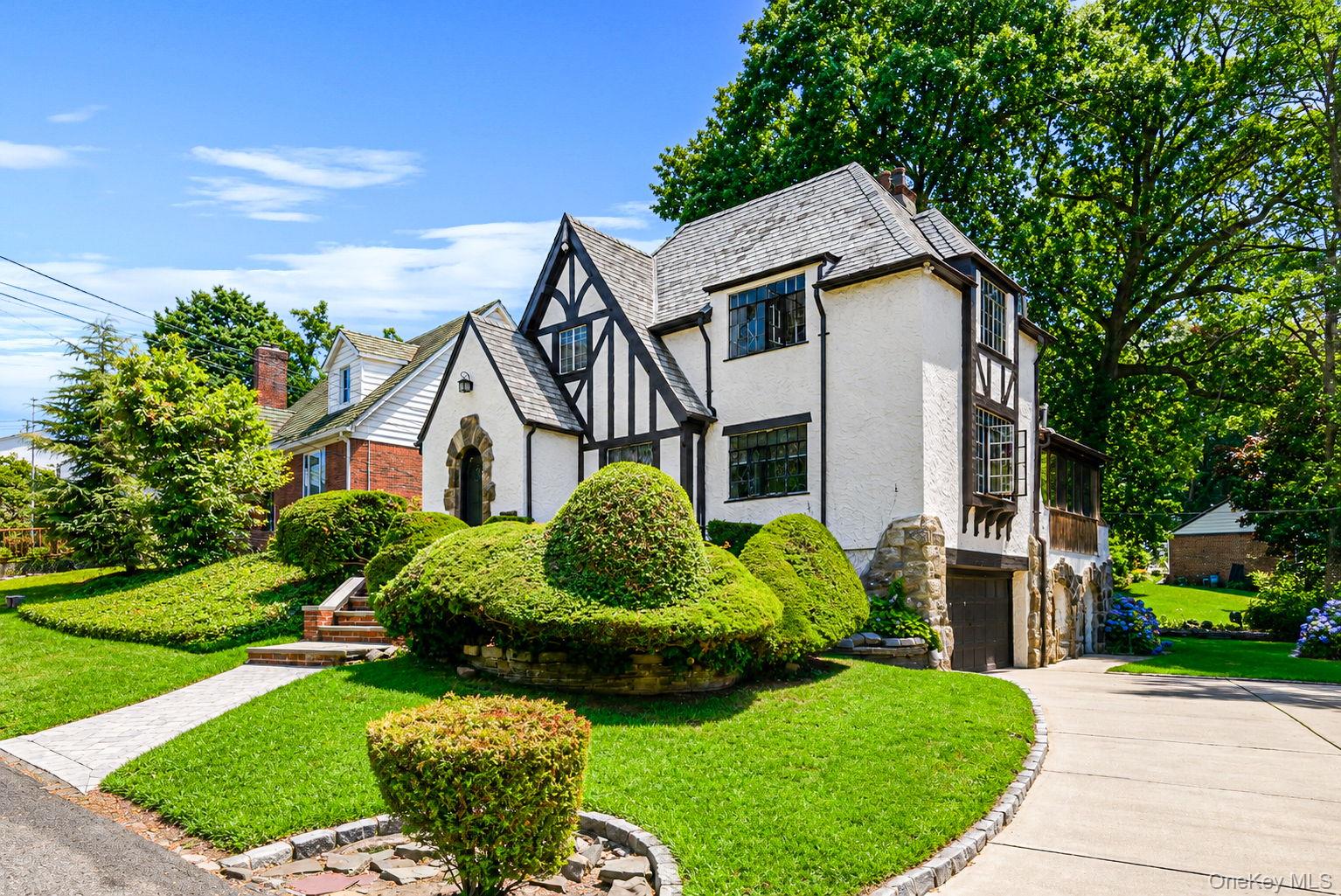 18240 Avon Road – For Sale photo 2