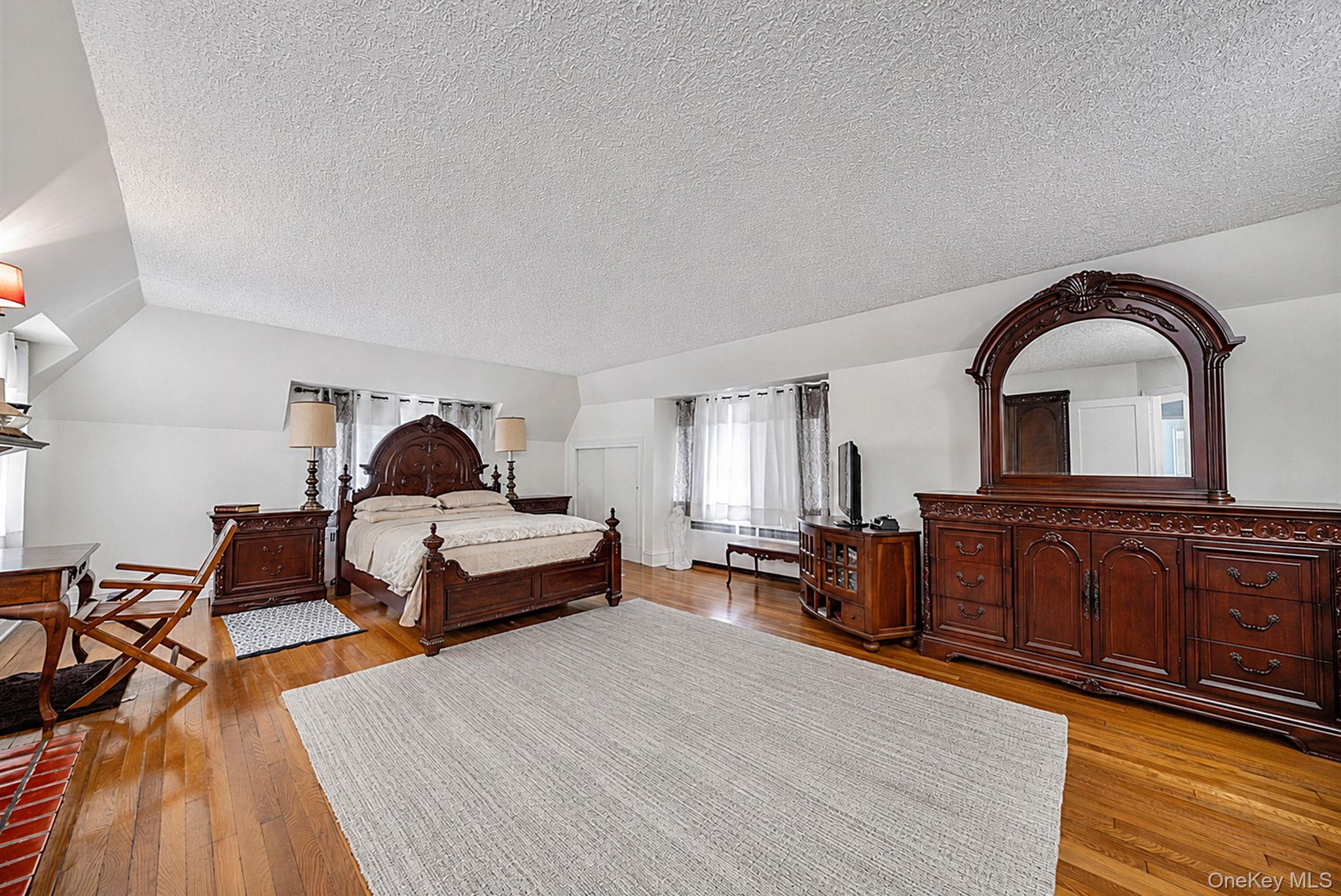 18240 Avon Road – For Sale photo 16