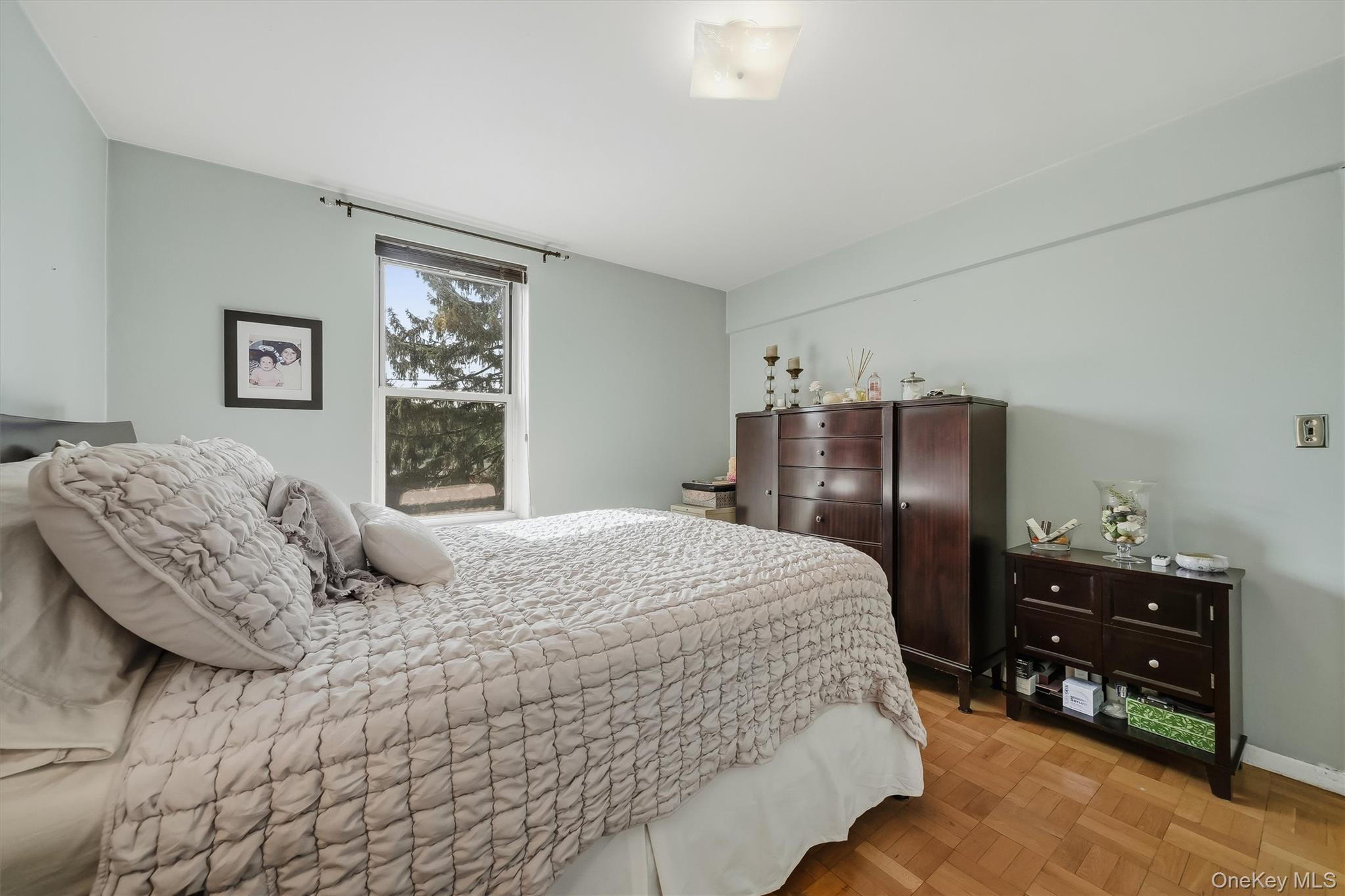 125 Bronx River Road, Unit 2F photo 21