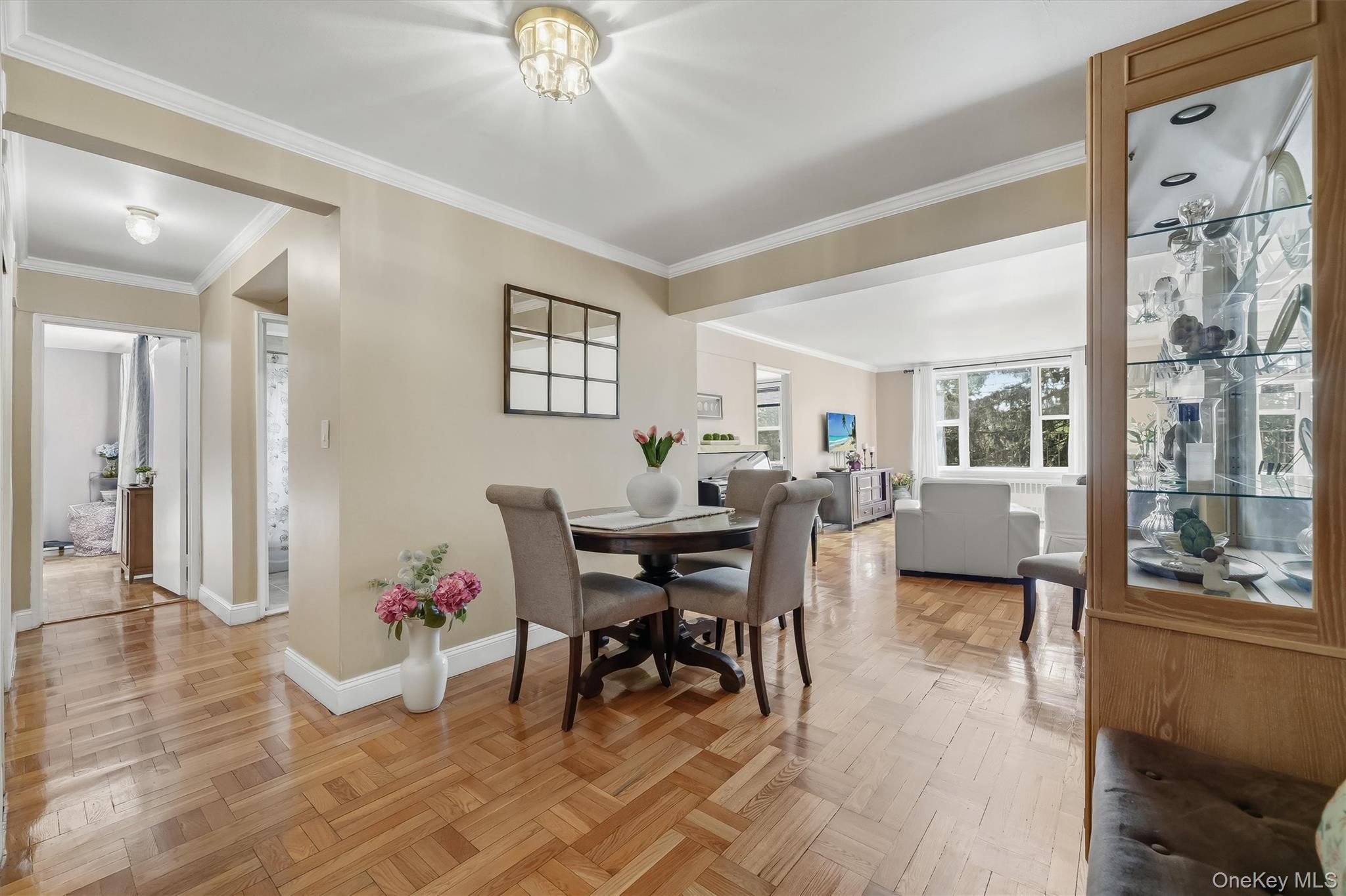 125 Bronx River Road, Unit 2F photo 3