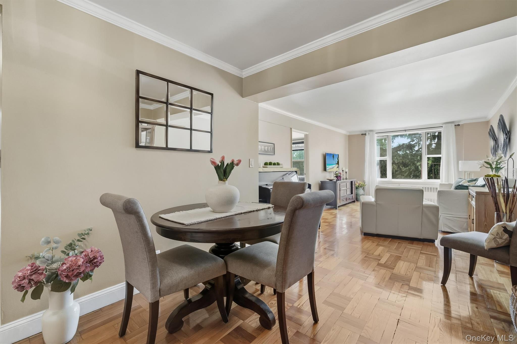 125 Bronx River Road, Unit 2F photo 4