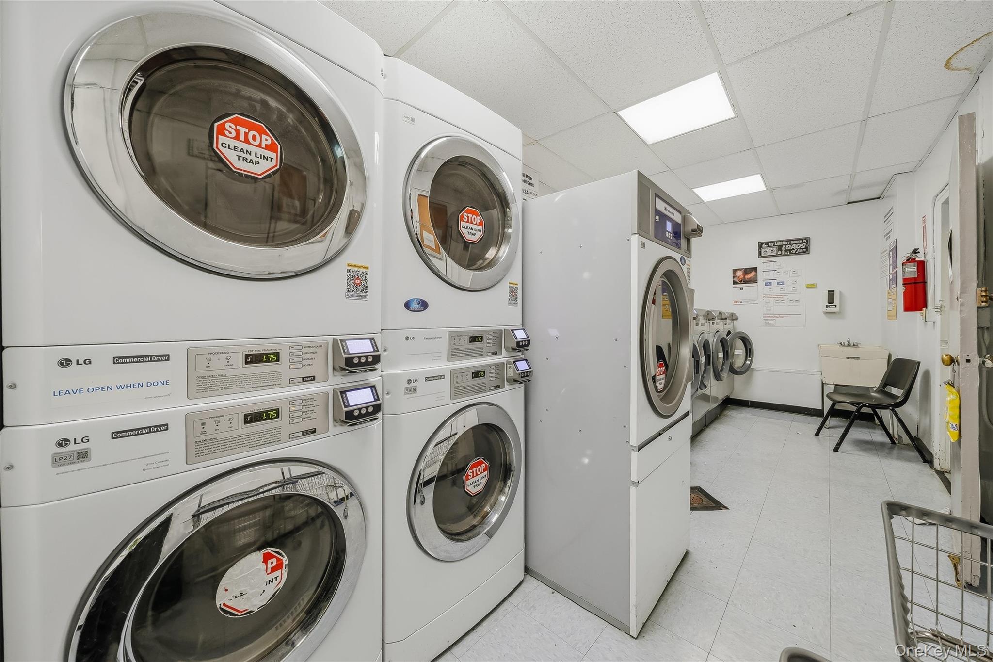 125 Bronx River Road, Unit 2F photo 28