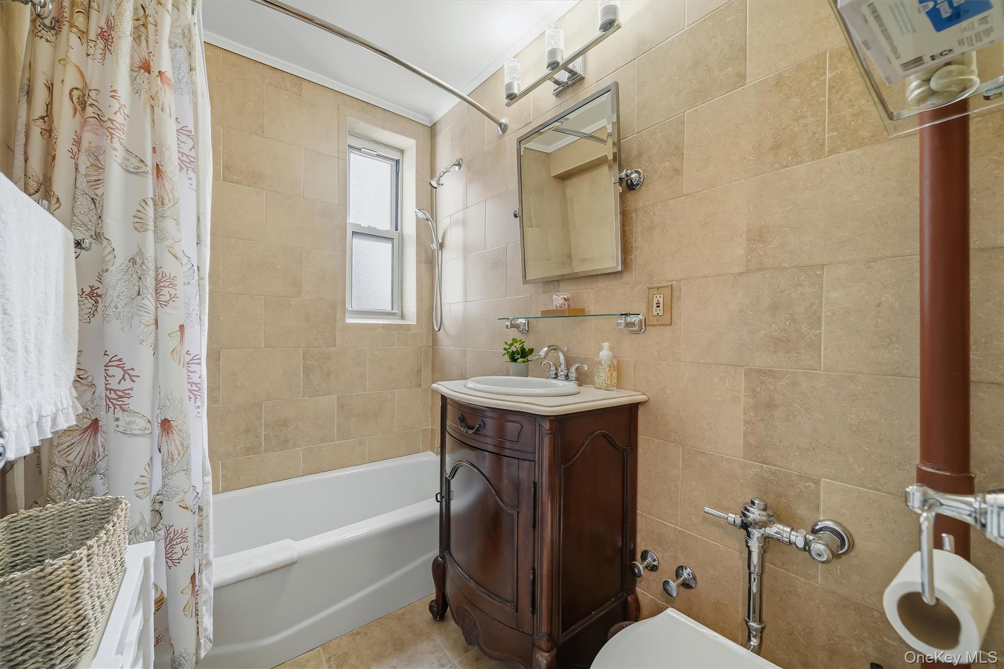 125 Bronx River Road, Unit 2F photo 23