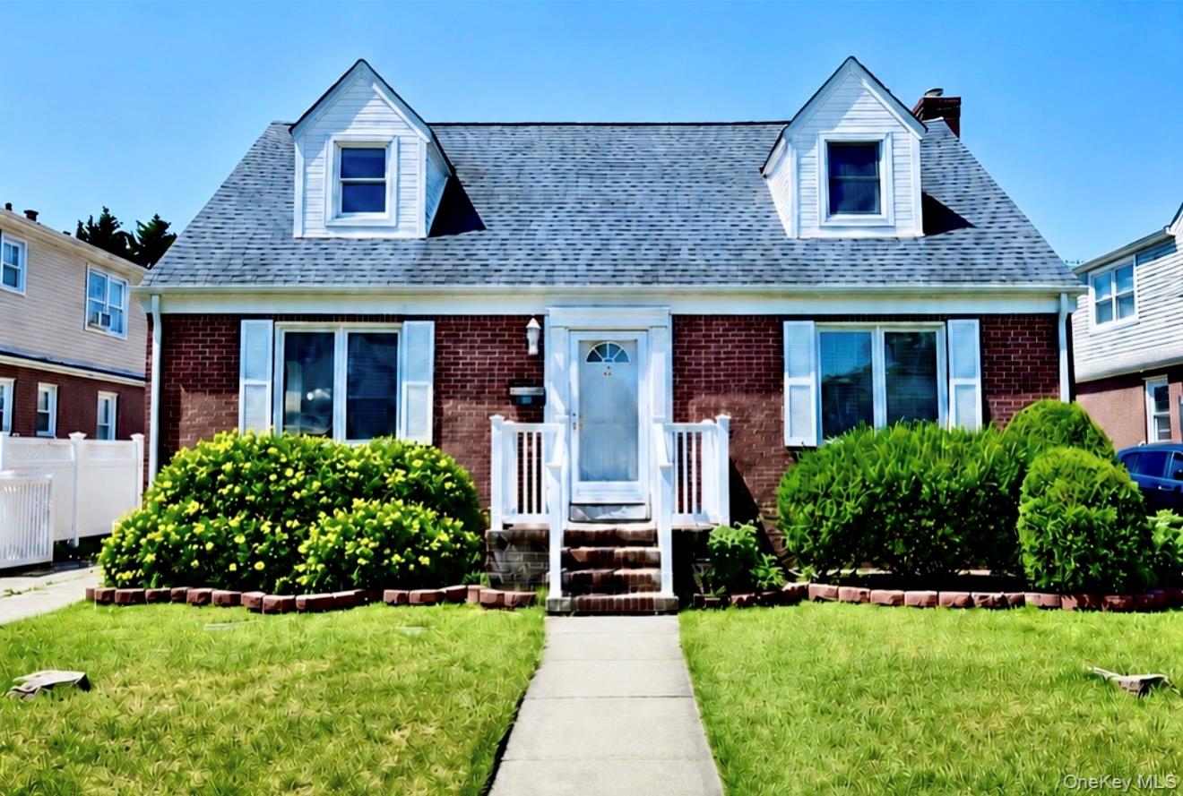 35 Rose Lane – For Sale