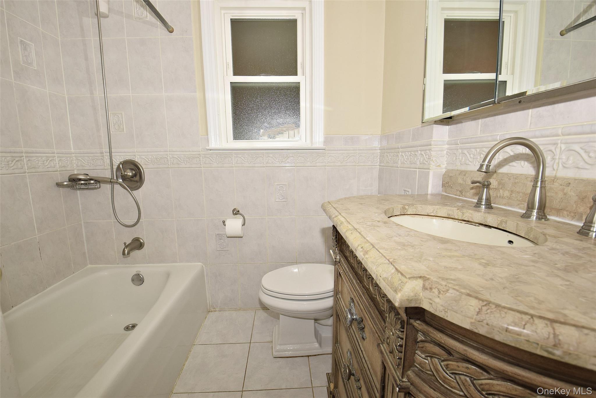 35 Rose Lane – For Sale photo 11