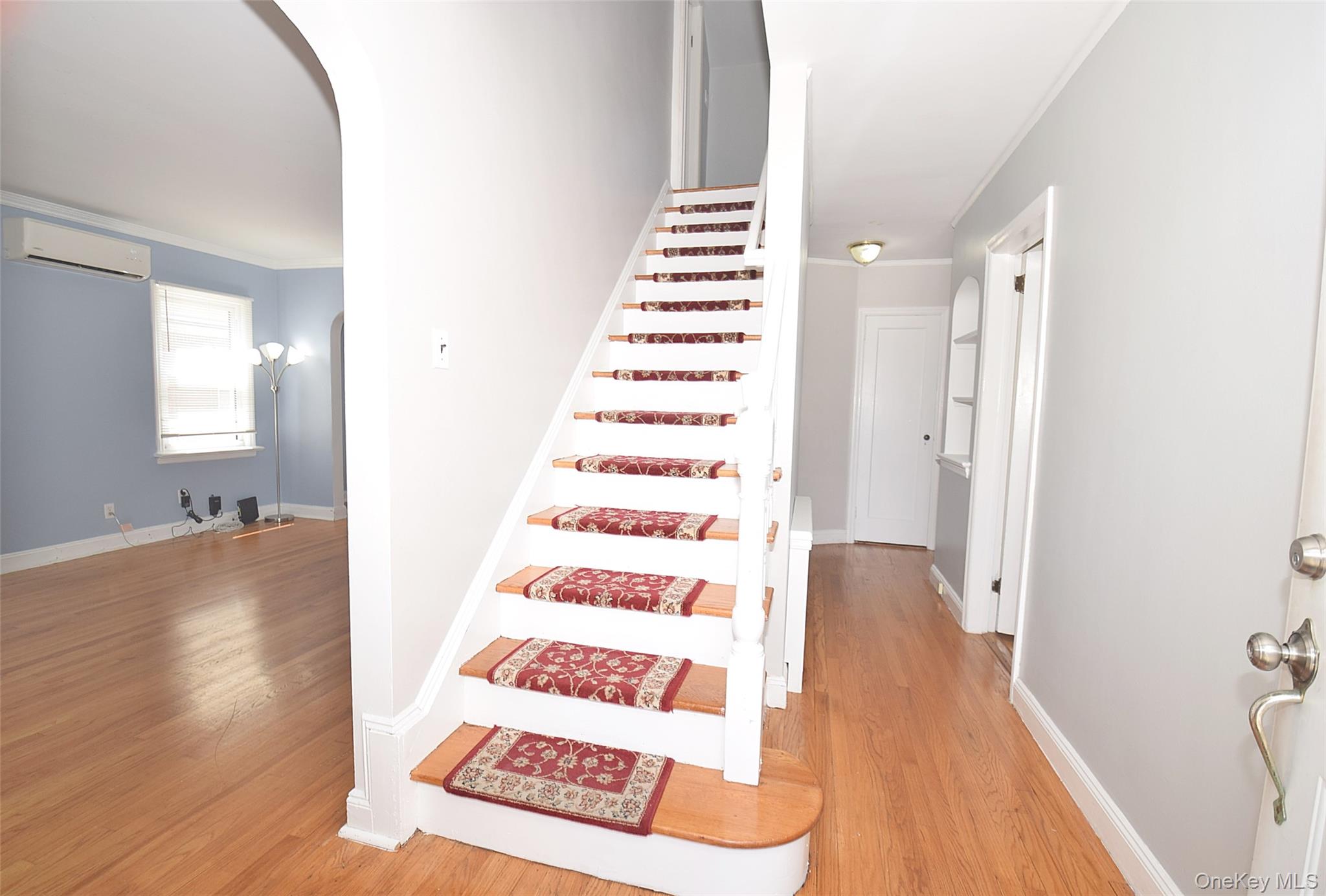 35 Rose Lane – For Sale photo 3