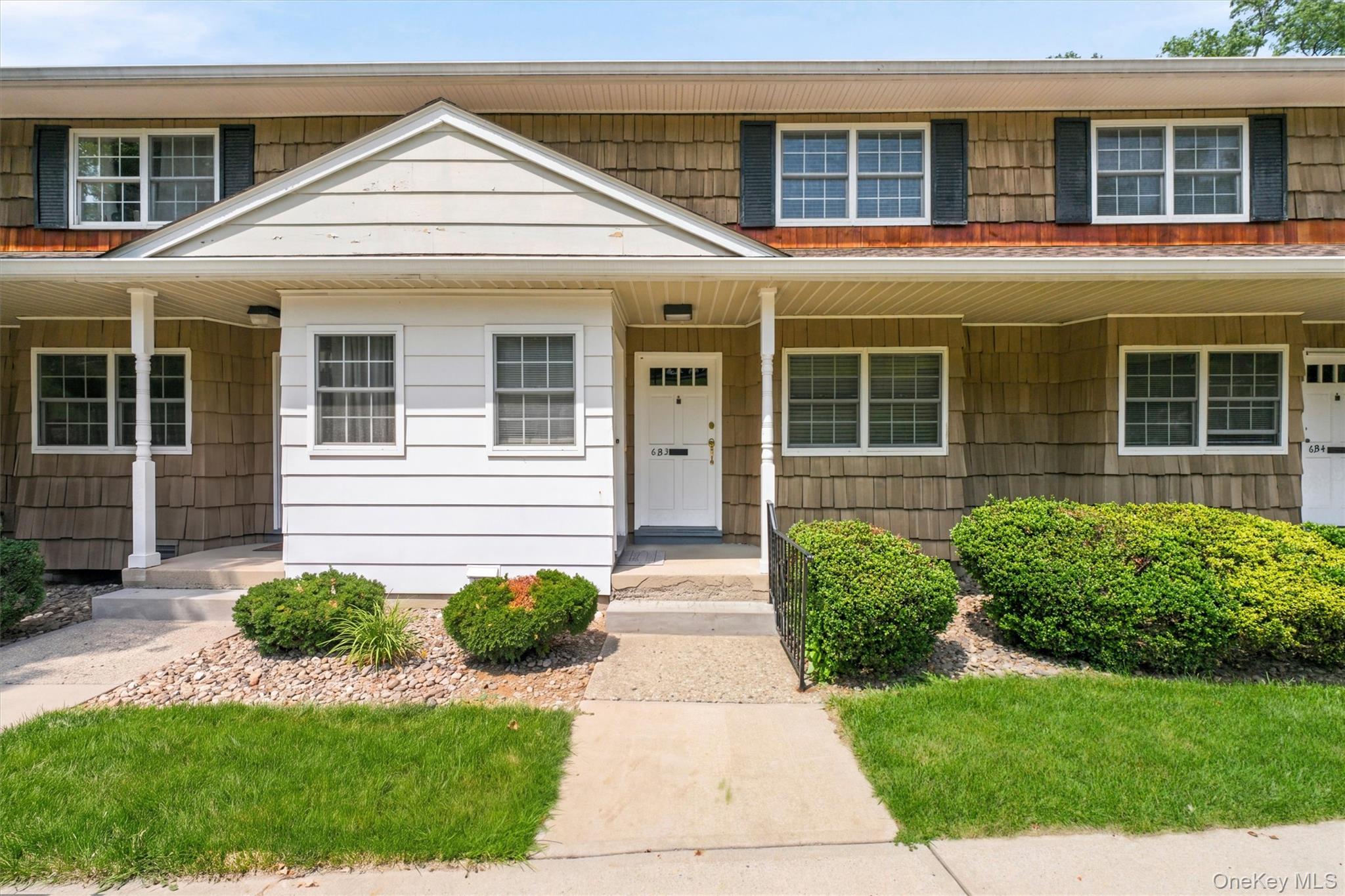 1840 Crompond Road, Unit 6C3 photo 21