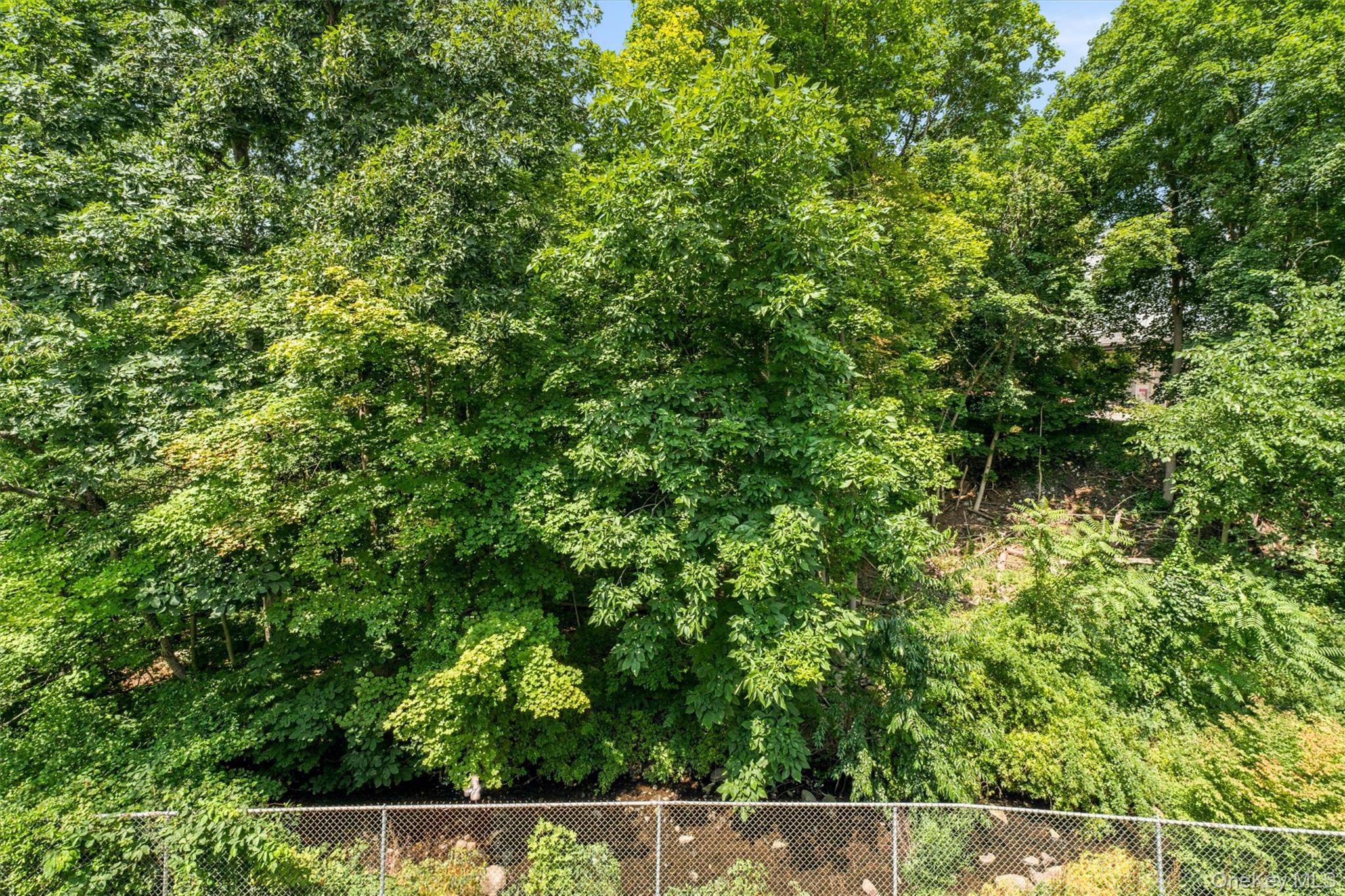 1840 Crompond Road, Unit 6C3 photo 17