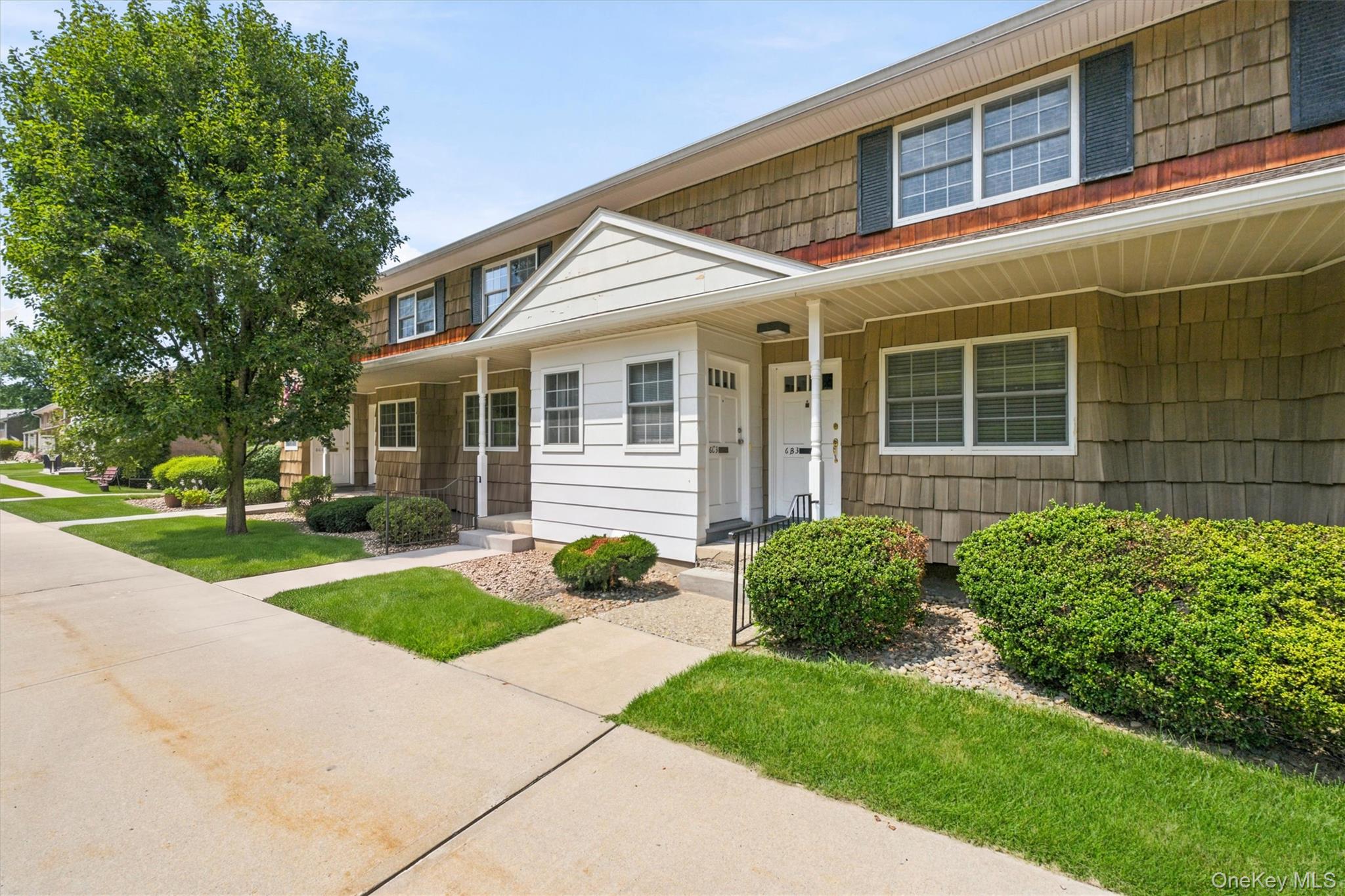 1840 Crompond Road, Unit 6C3