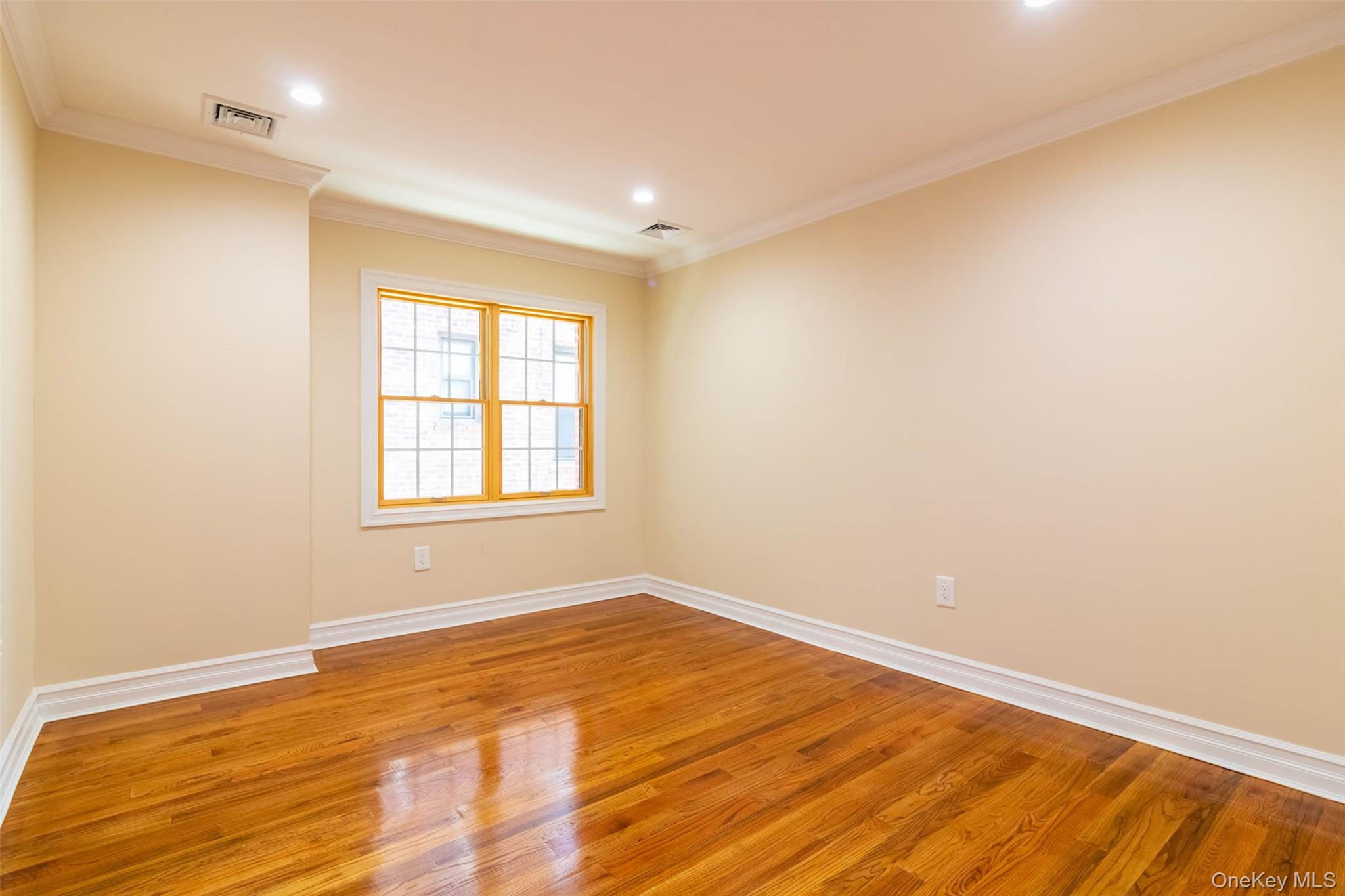 8431 Beverly Road – For Rent photo 8