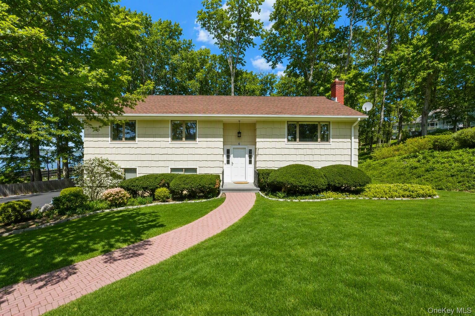 6 Scarborough Circle – For Rent