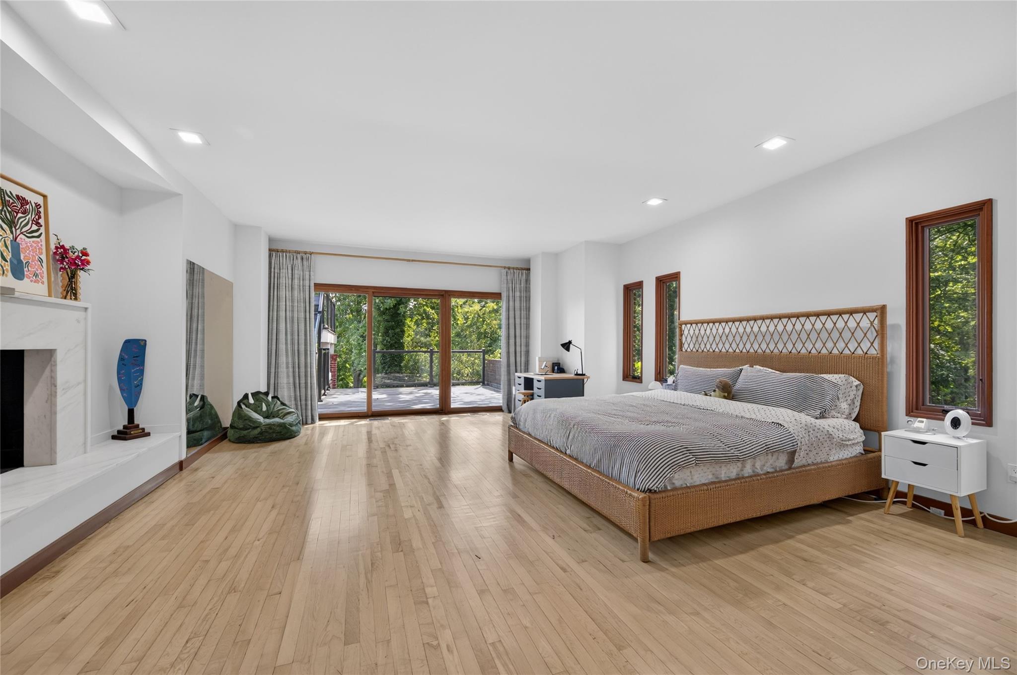235 Cleft Road – For Sale photo 41