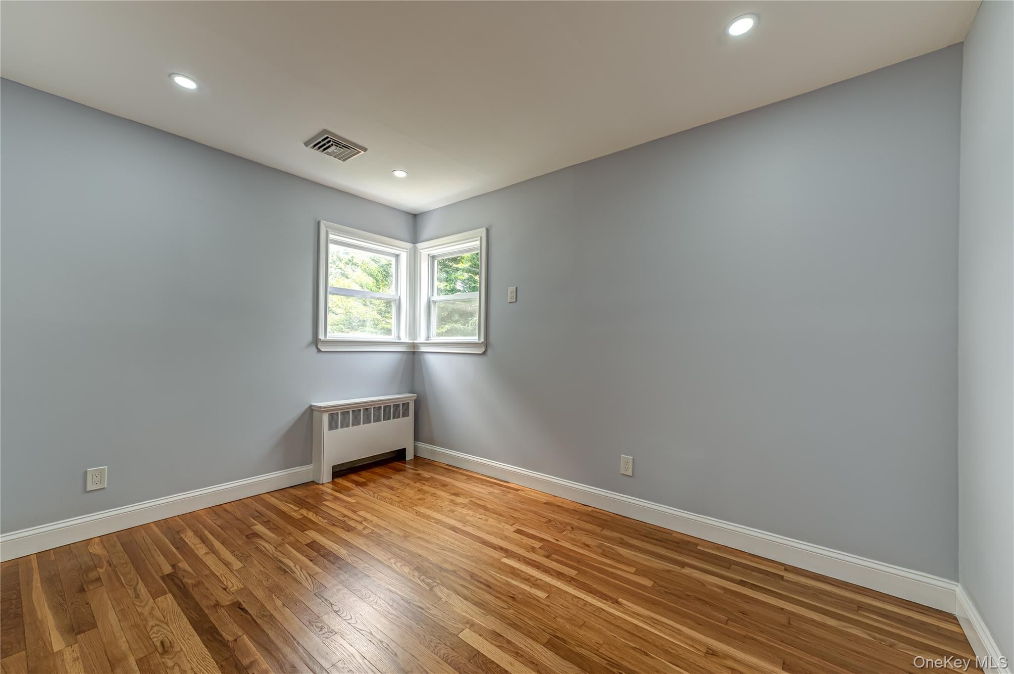 696 Peter Paul Drive – For Sale photo 14