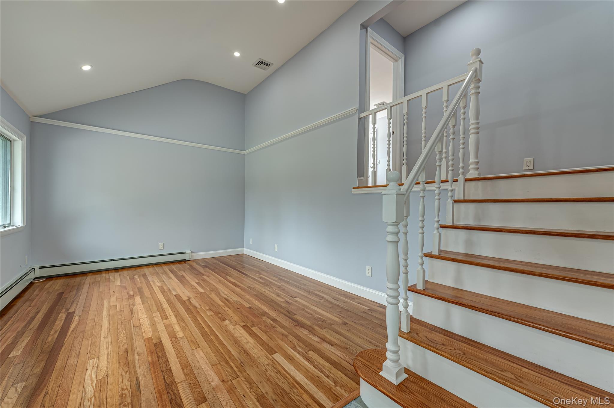 696 Peter Paul Drive – For Sale photo 5