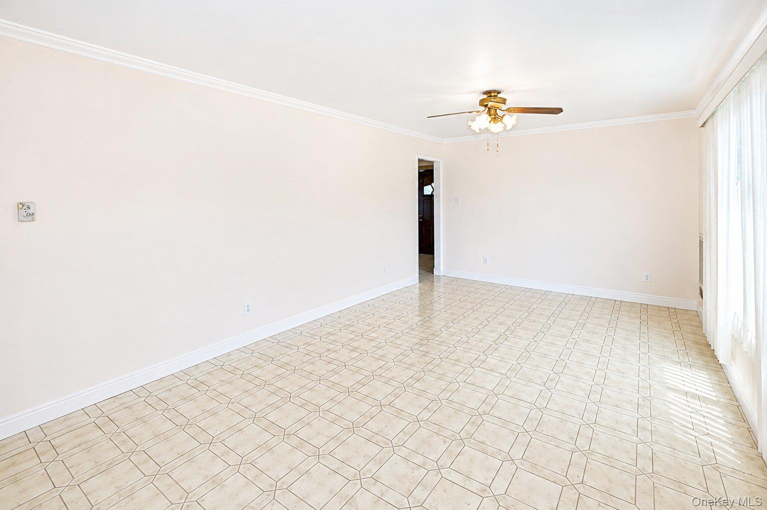 43 Plainedge Drive – For Sale photo 10